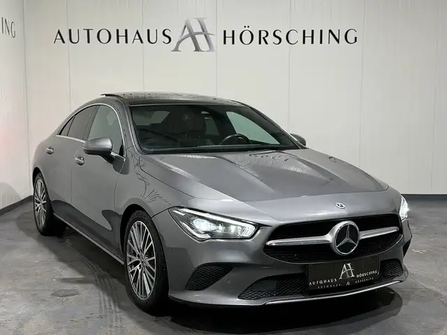 Mercedes-Benz CLA 200 Aut.//Ambiente//Sitzheizung//Panoramadach