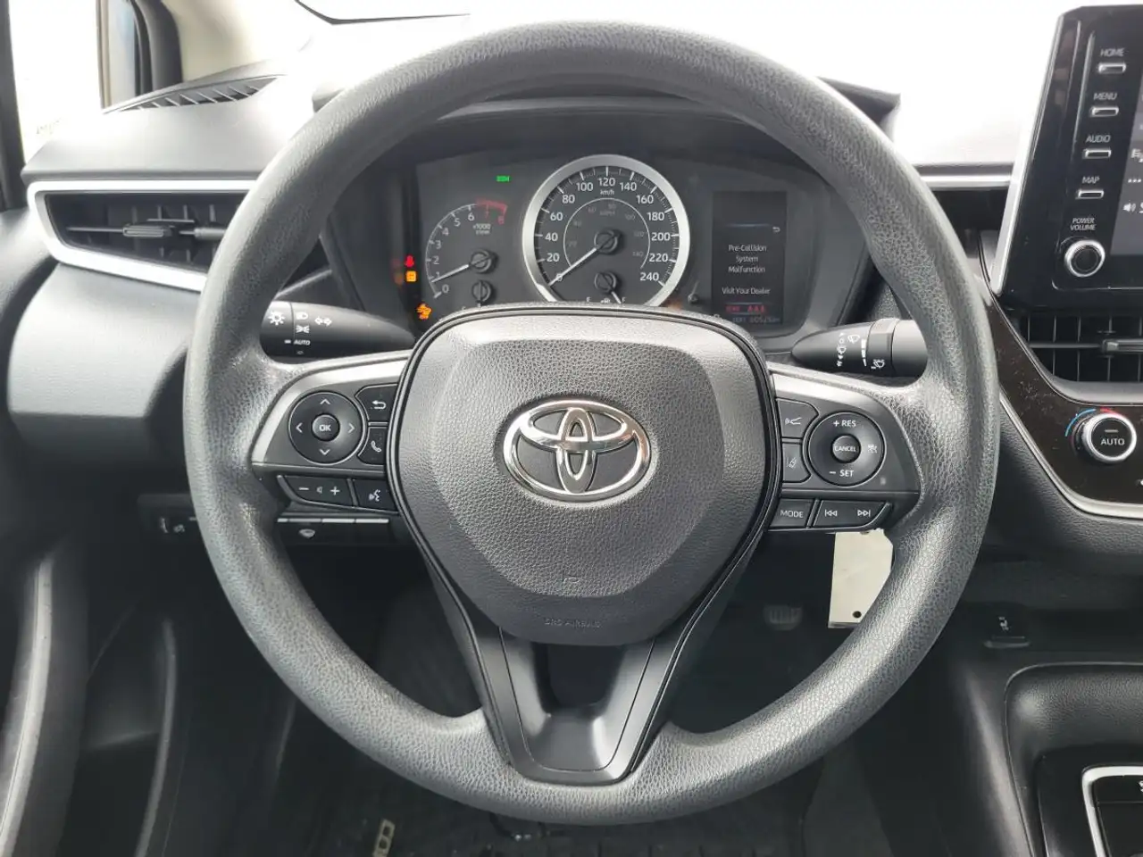 Toyota Corolla photo Toyota Corolla