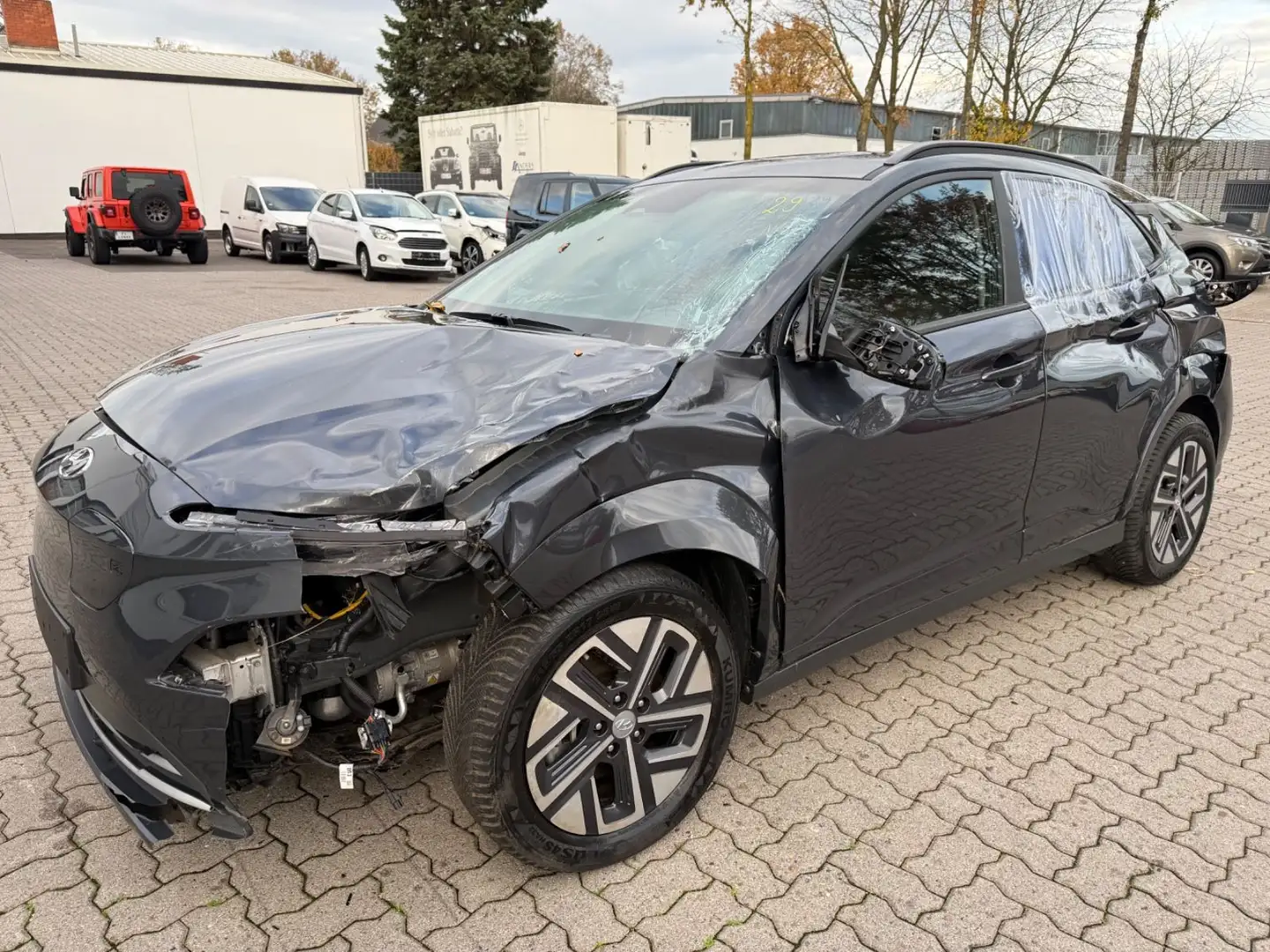 Hyundai KONA Edition 30+ Elektro 2WD Grau - 1