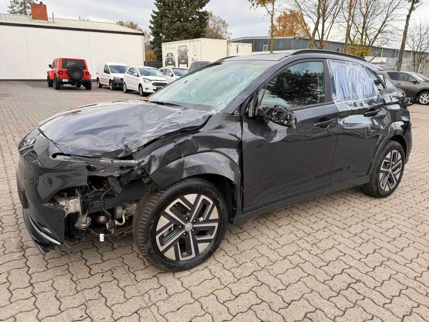 Hyundai KONA Edition 30+ Elektro 2WD Grau - 2