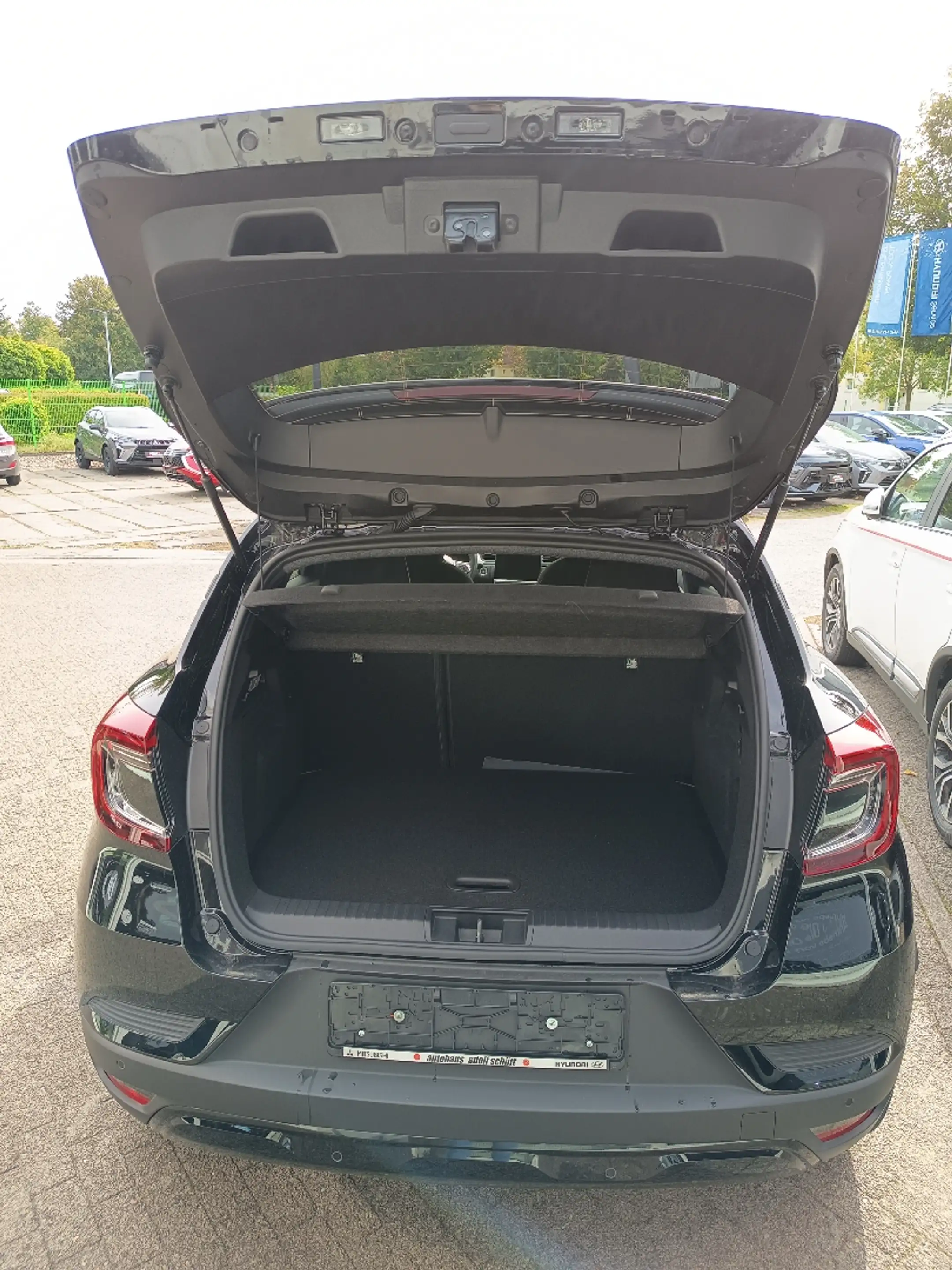 Mitsubishi ASX 1.8 Hybrid Black — photo 9