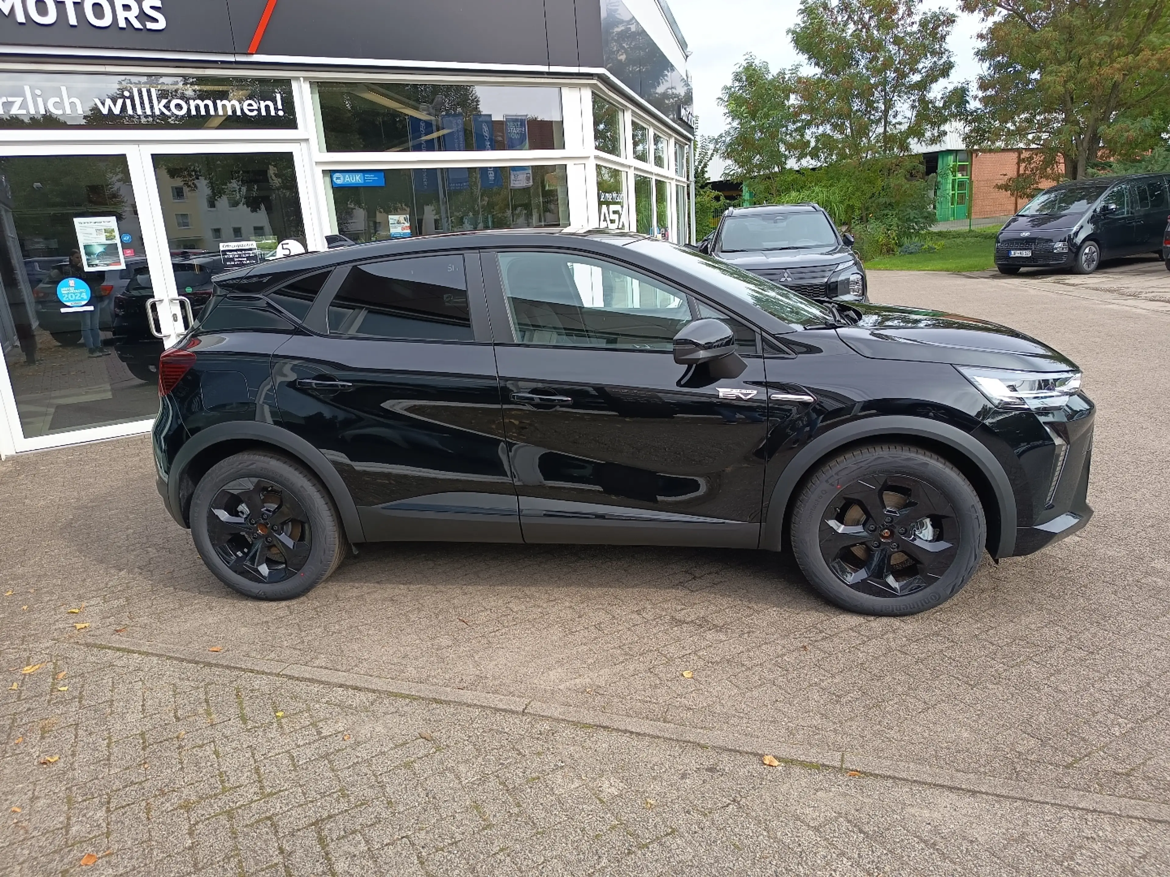 Mitsubishi ASX 1.8 Hybrid Black — photo 5