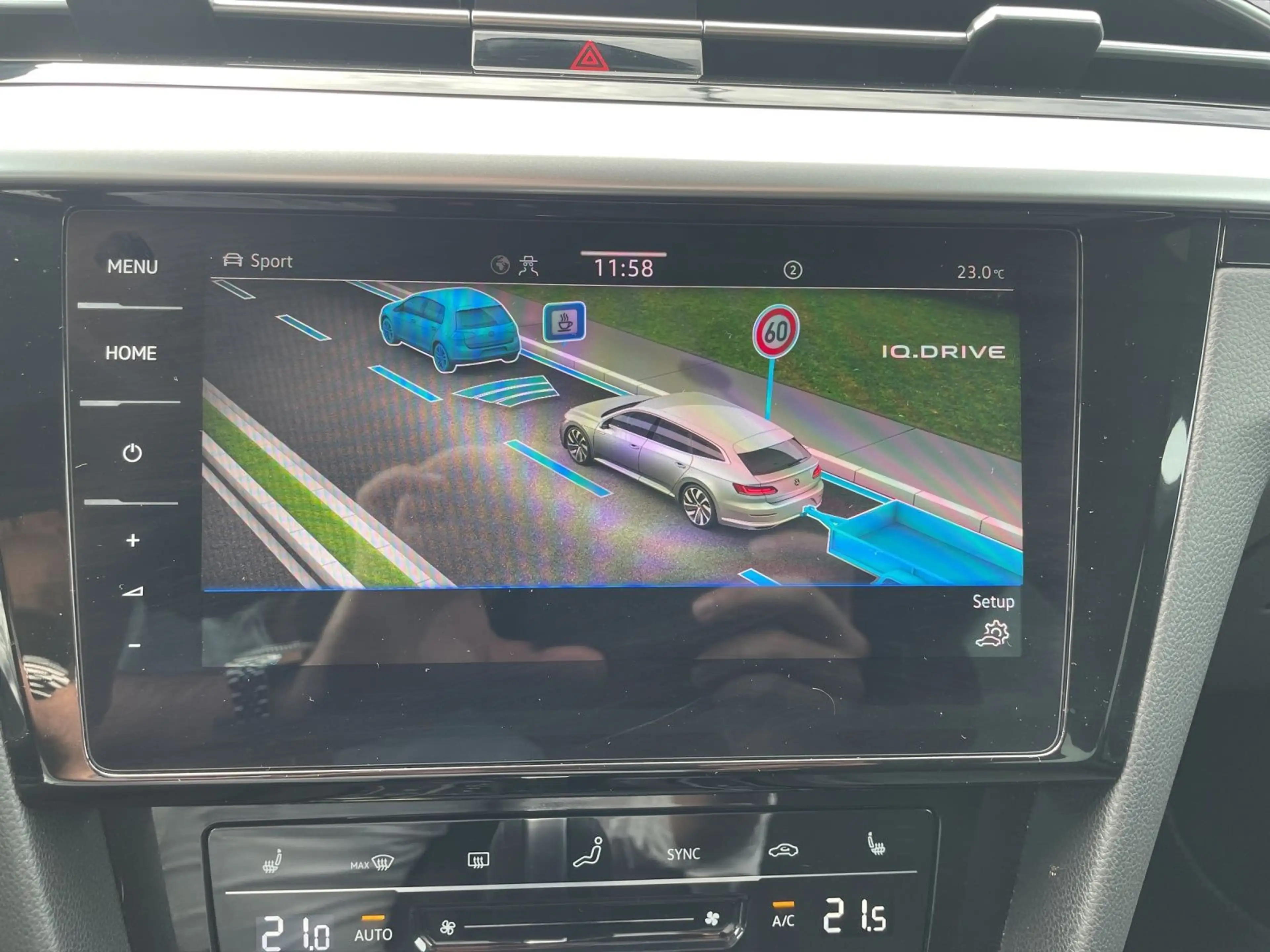 Volkswagen Arteon 2.0 TDI DSG R-LINE AHK 360 — photo 15