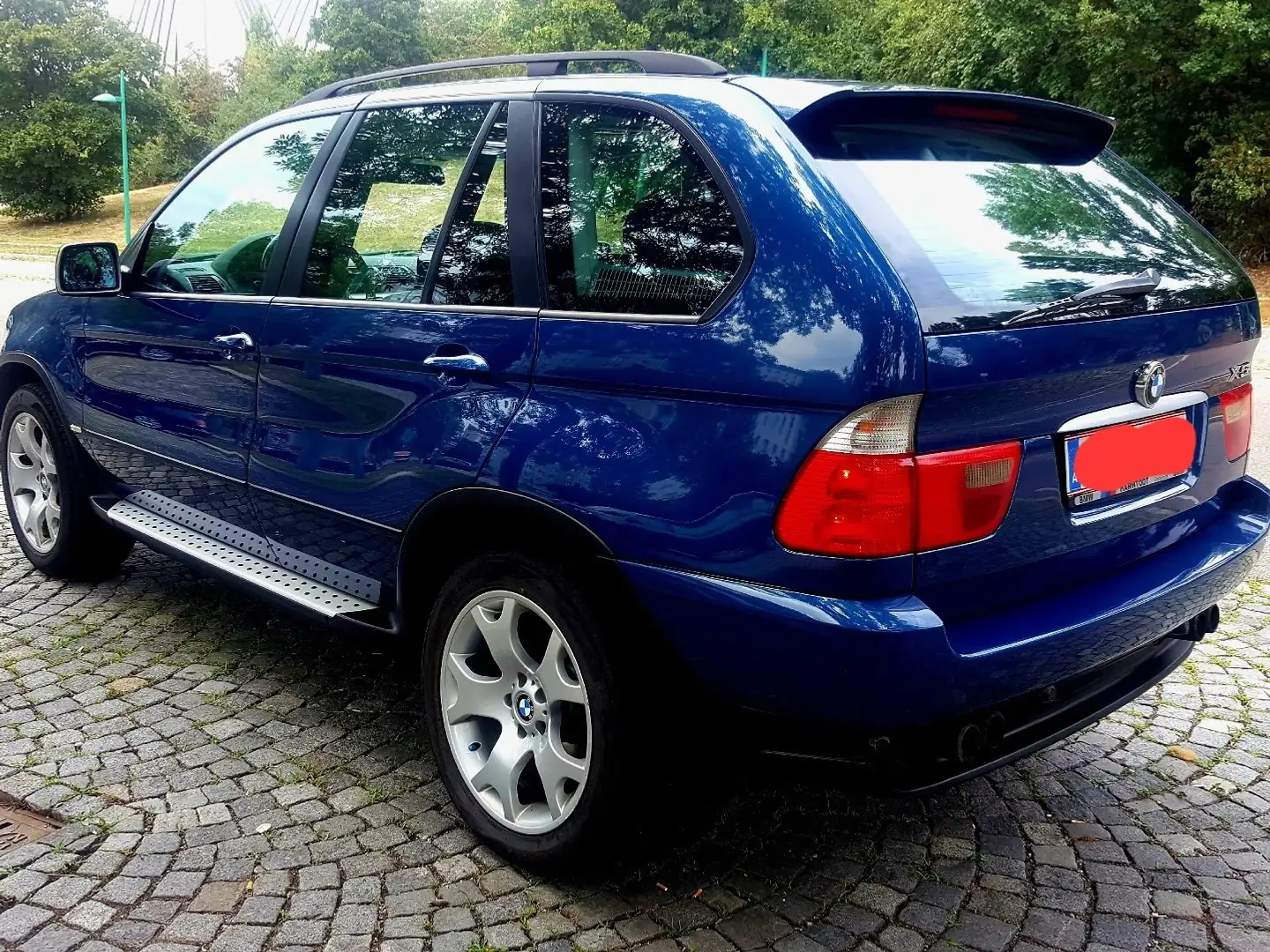BMW X5 3.0 d Blau - 2