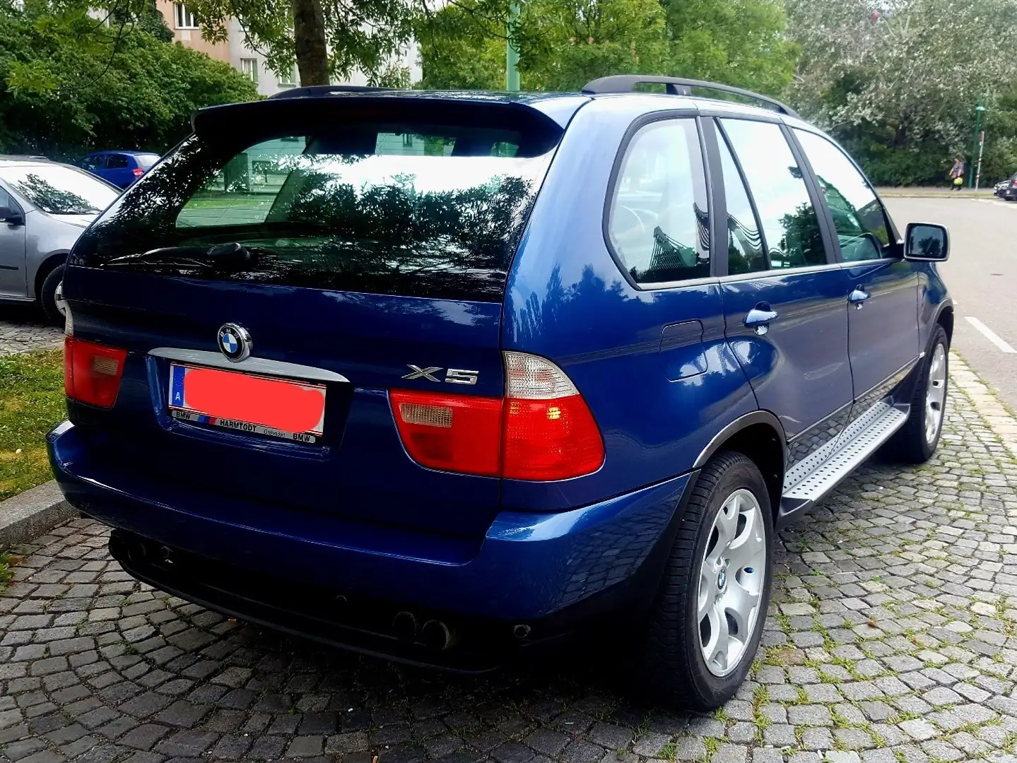 BMW X5 3.0 d Blau - 1