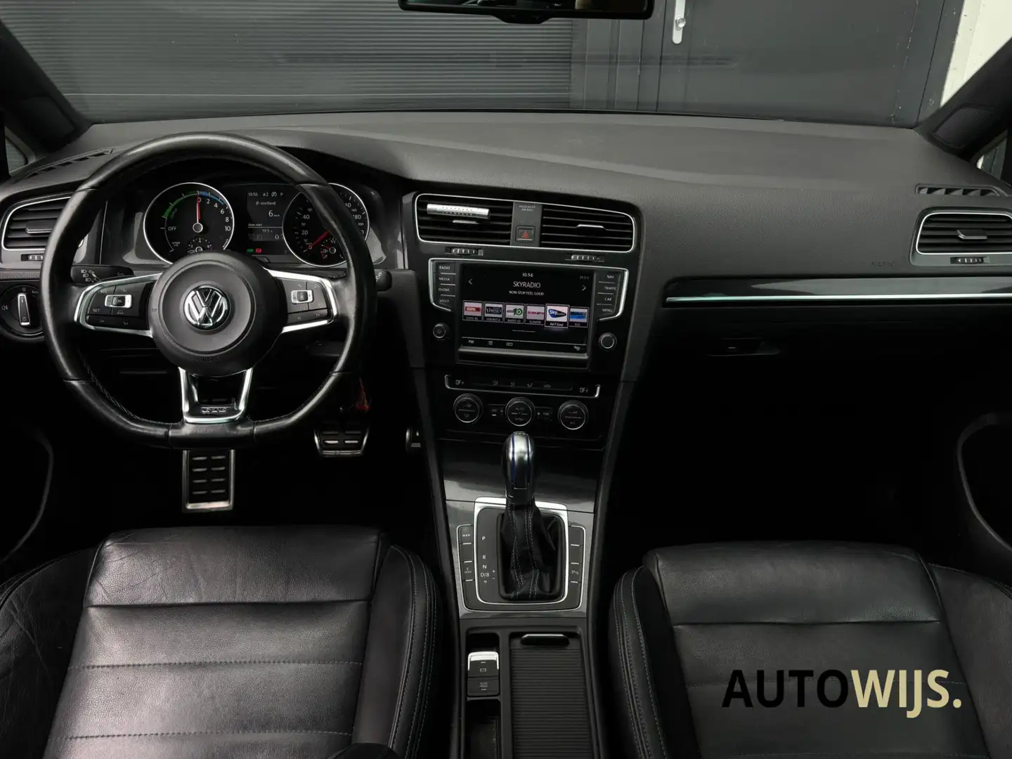 Volkswagen Golf GTE 1.4 TSI GTE|Pano|Leder|NL AUTO|Camera|LED| Grijs - 2