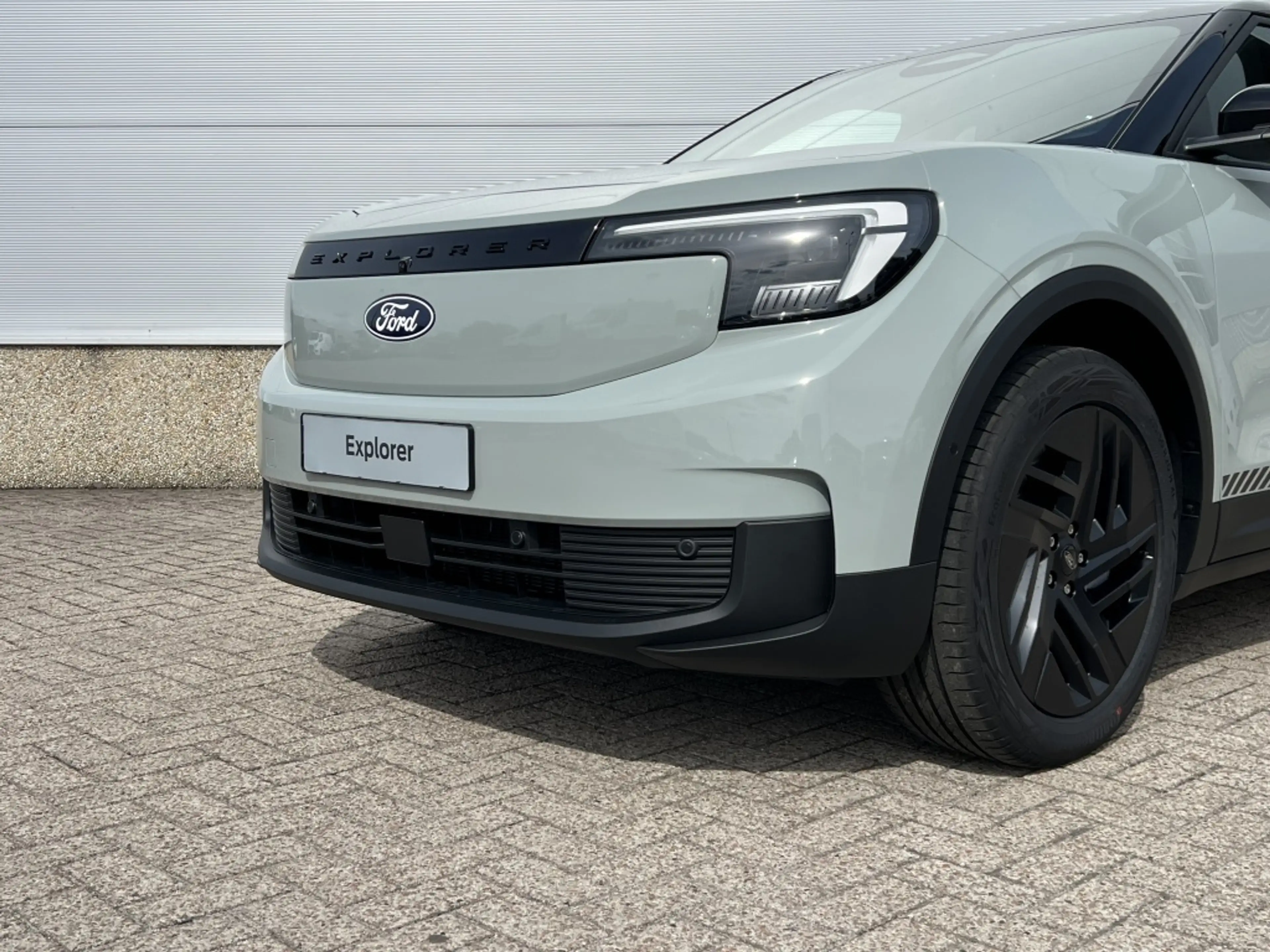 Ford Explorer Collection Extented Range RWD 79kwh *te bestellen* — photo 5
