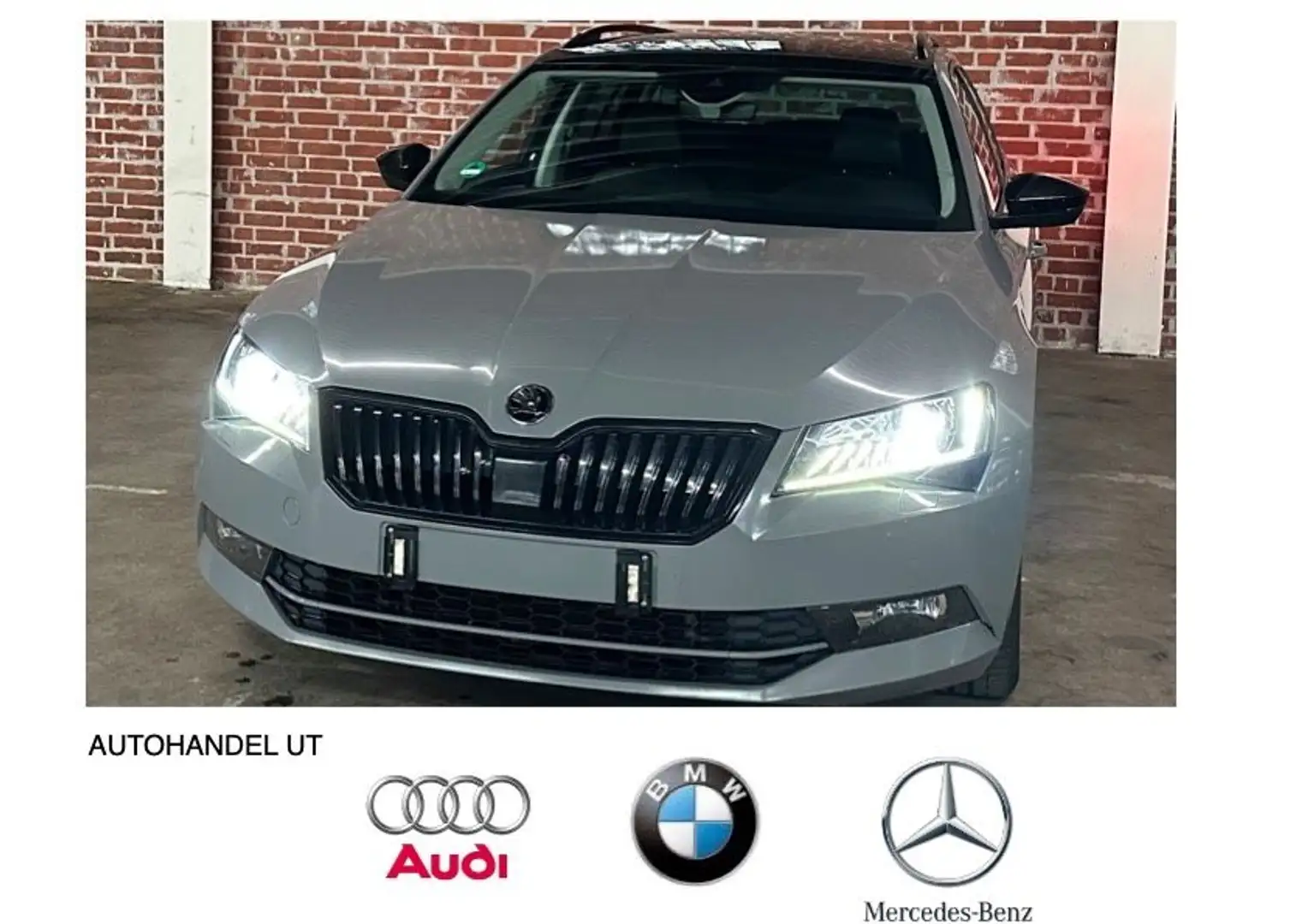 Skoda Superb 2.0 TDI Combi L&K 4x4 ACC/AHK/R.Kam/STDHZ Schwarz - 1