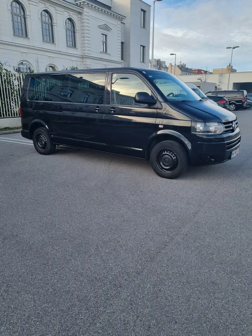 Volkswagen T5 Caravelle Comfortline 2,0 TDI Schwarz - 2