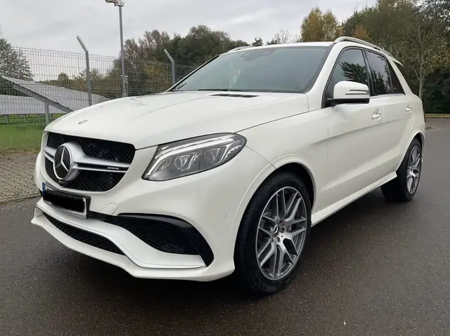 Mercedes-Benz GLE 63 AMG 4Matic,Bremsen,Reifen,Service neu