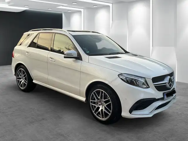 Mercedes-Benz GLE 63 AMG 4Matic,Bremsen,Reifen,Service neu