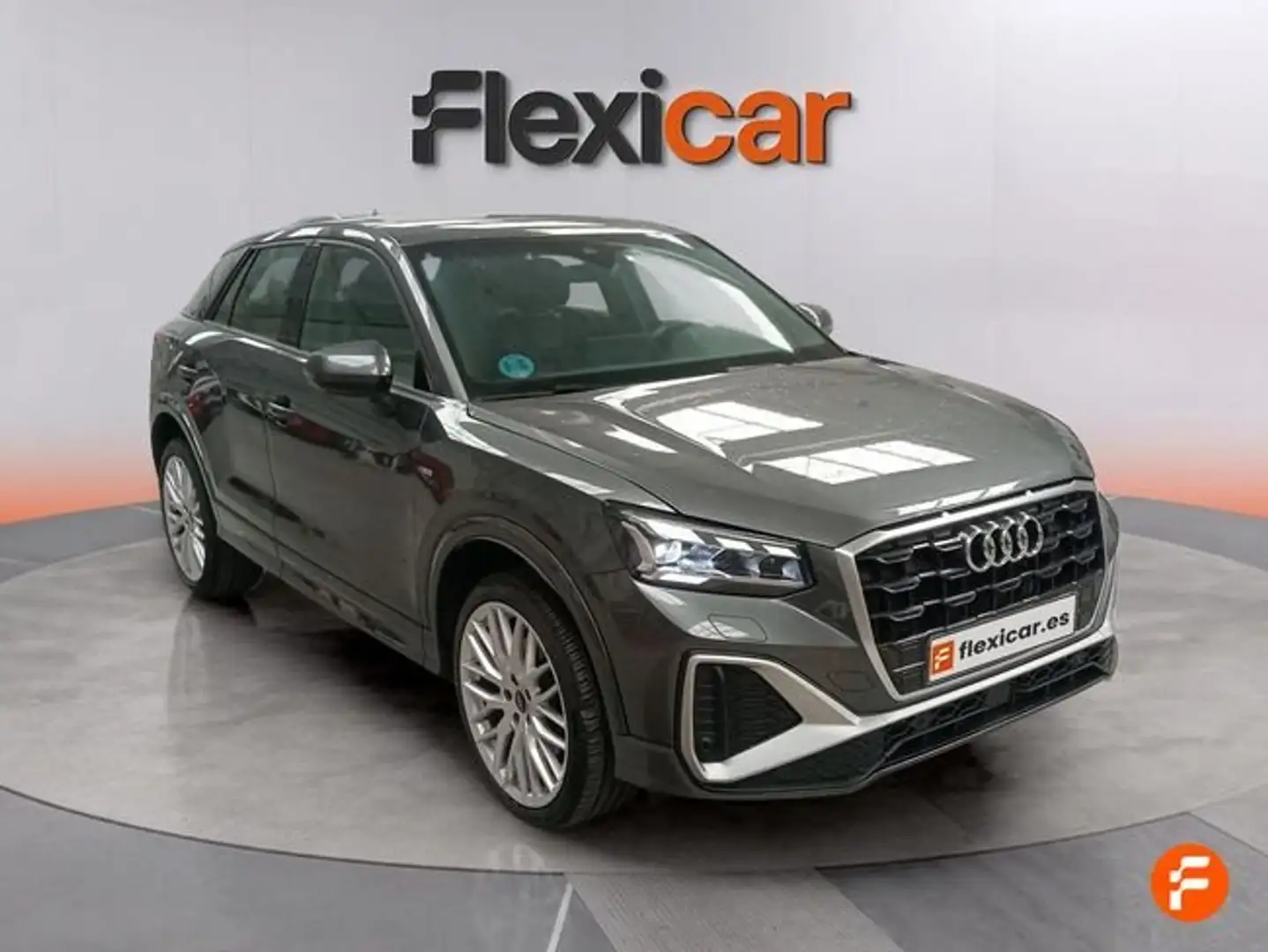 Audi Q2 35 TDI S line S tronic 110kW Gris - 2