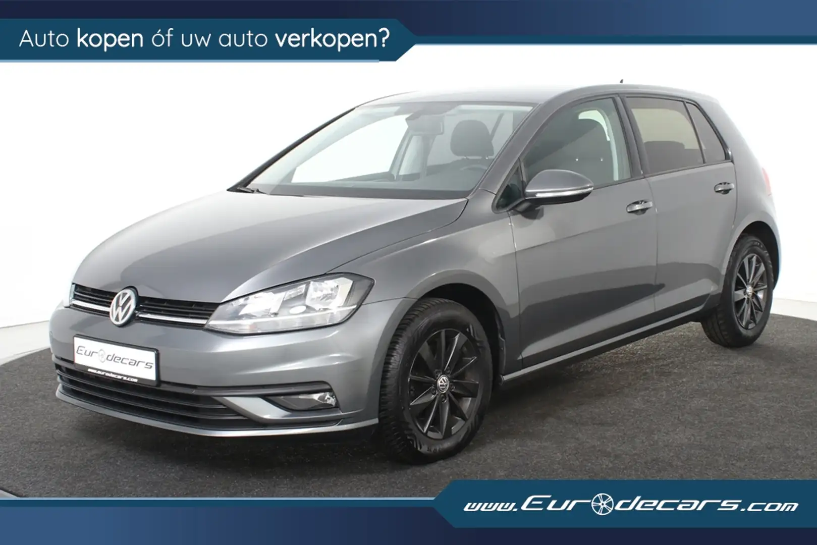 Volkswagen Golf 1.0 TSI Trendline *Navigatie*Carplay*Cruisecontrol Grijs - 1