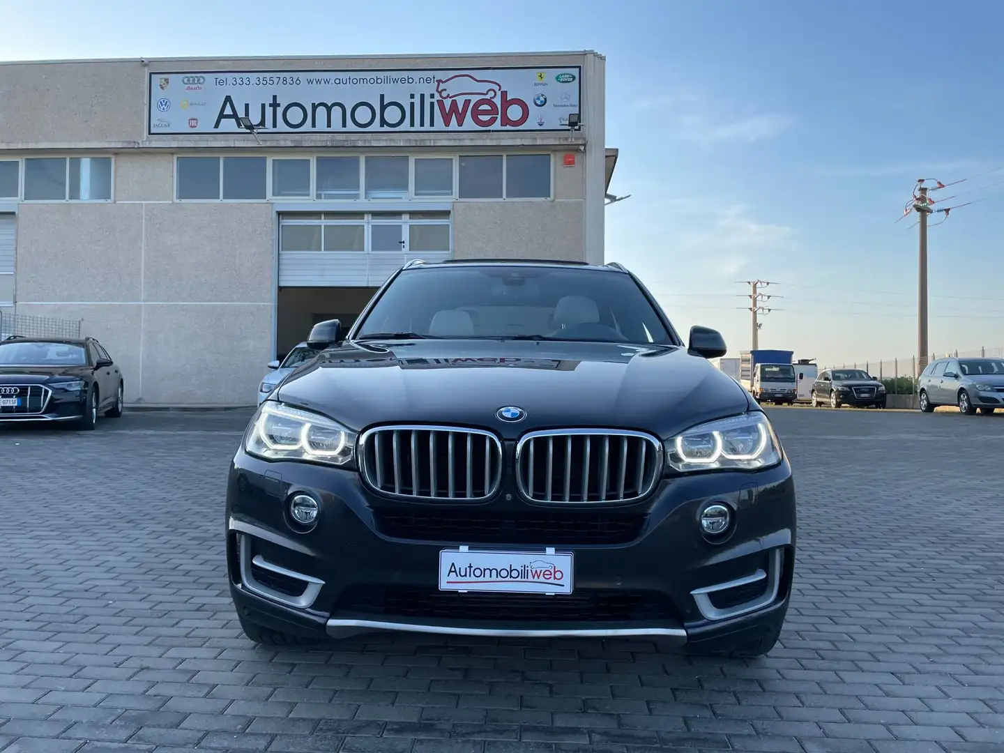BMW X5 xdrive30d Luxury 258cv auto Grijs - 2