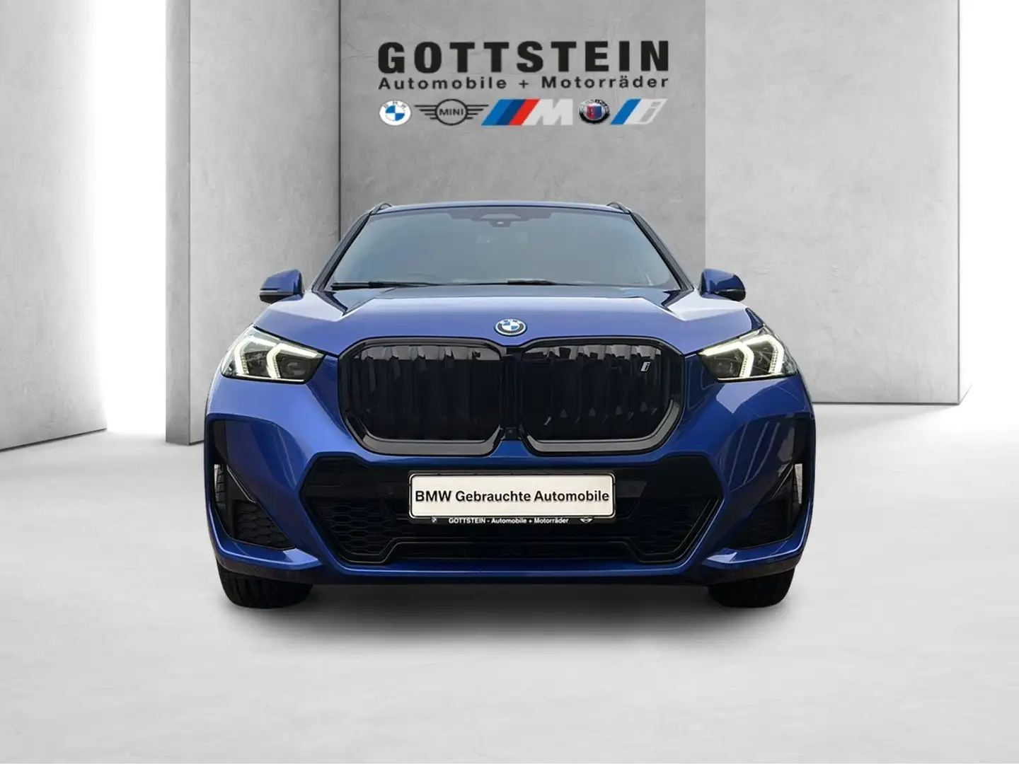 BMW iX1 xDrive30 M Sportpaket Bleu - 2