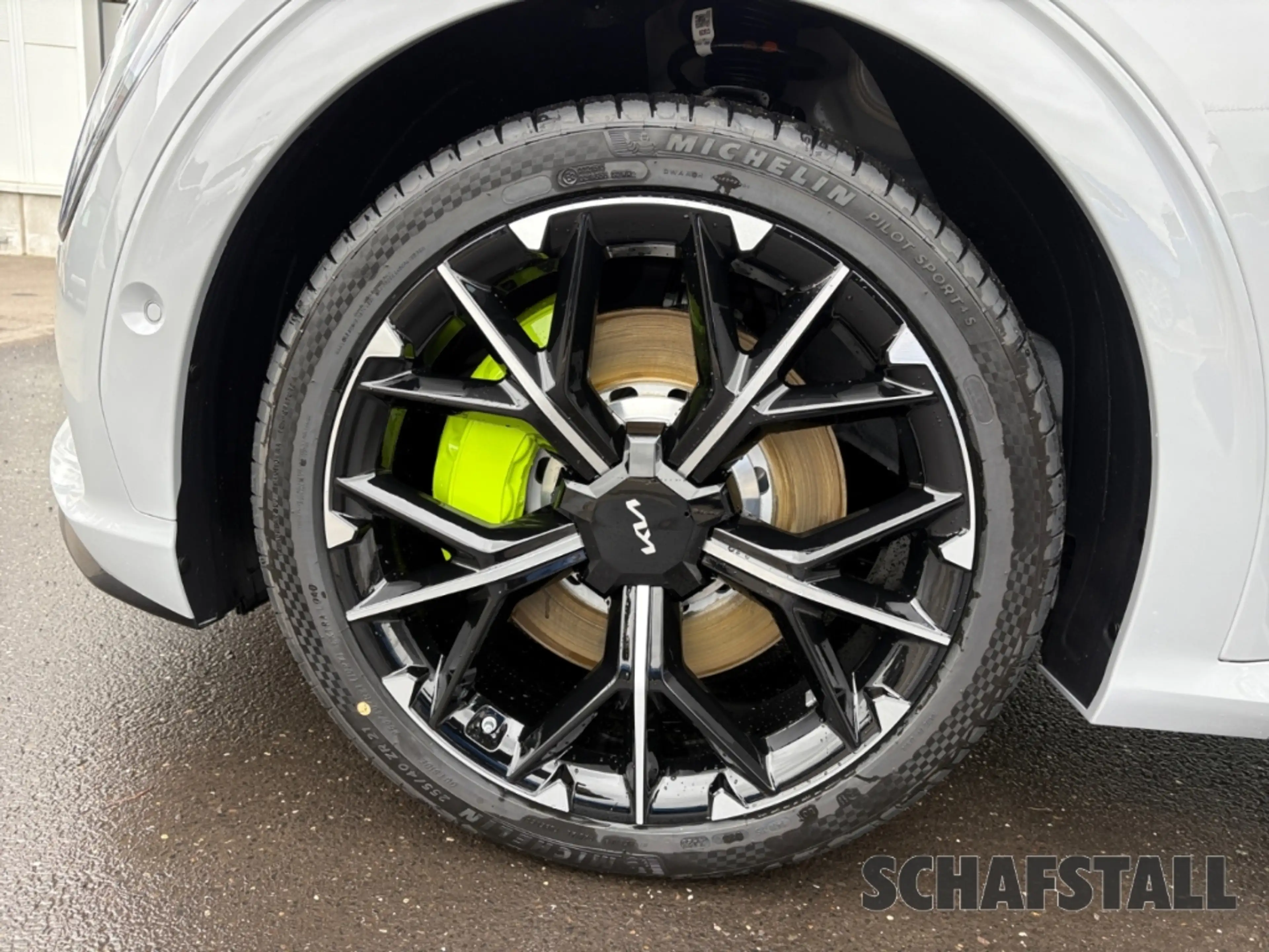 Kia EV6 PE GT Panorama 609 PS Privat November verfügbar — photo 14