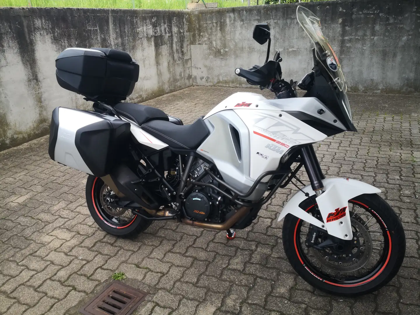 KTM 1290 Super Adventure T - 2