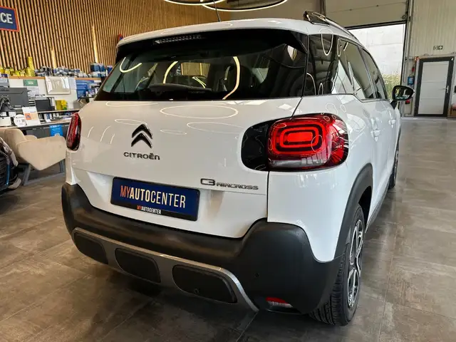 Citroen C3 Aircross view 2