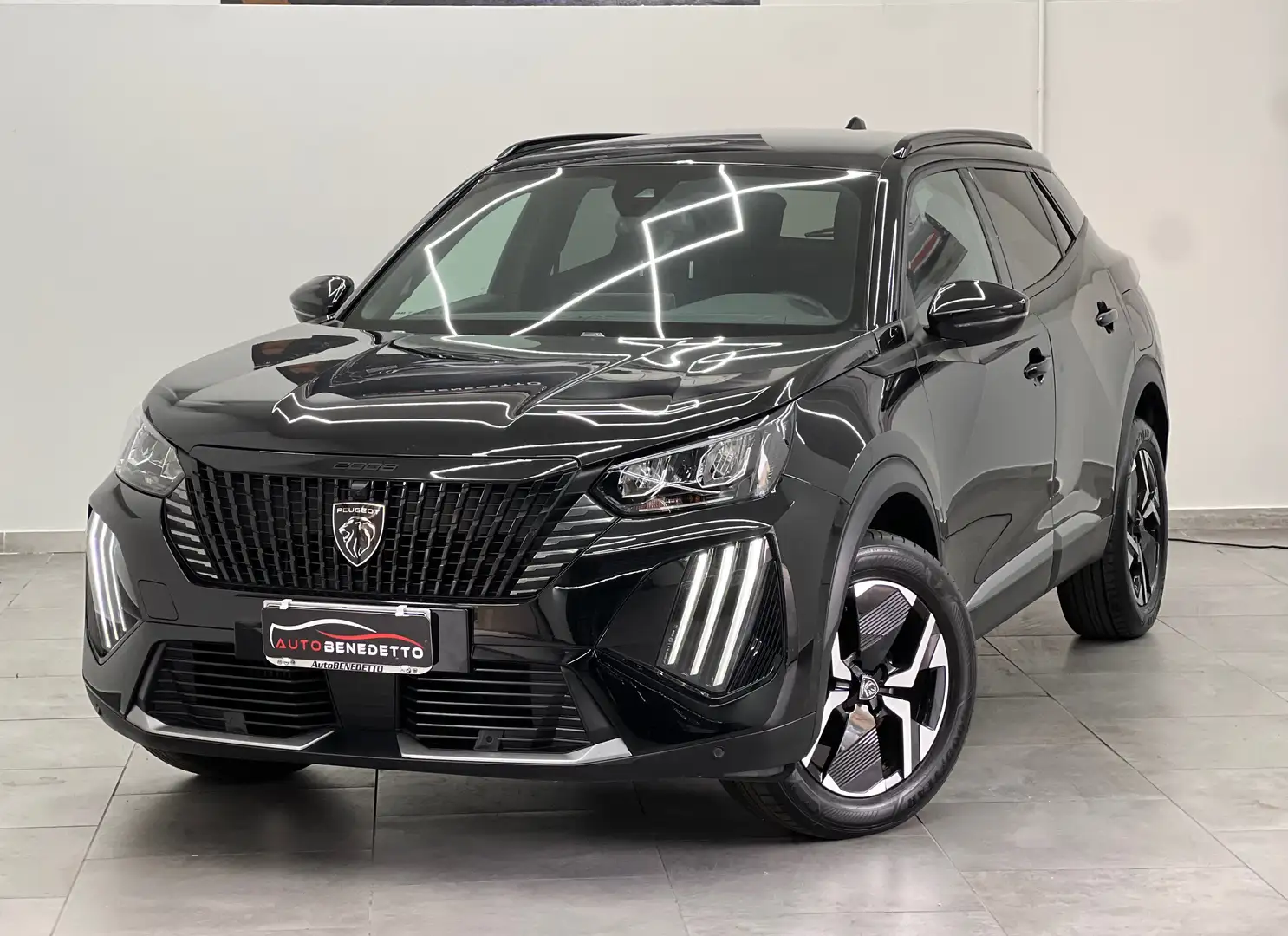 Peugeot 2008 2008 II 2023 1.2 puretech Allure s Noir - 1