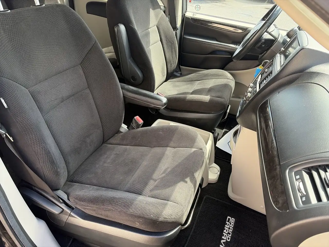 Dodge Grand Caravan fotografie Dodge Grand Caravan