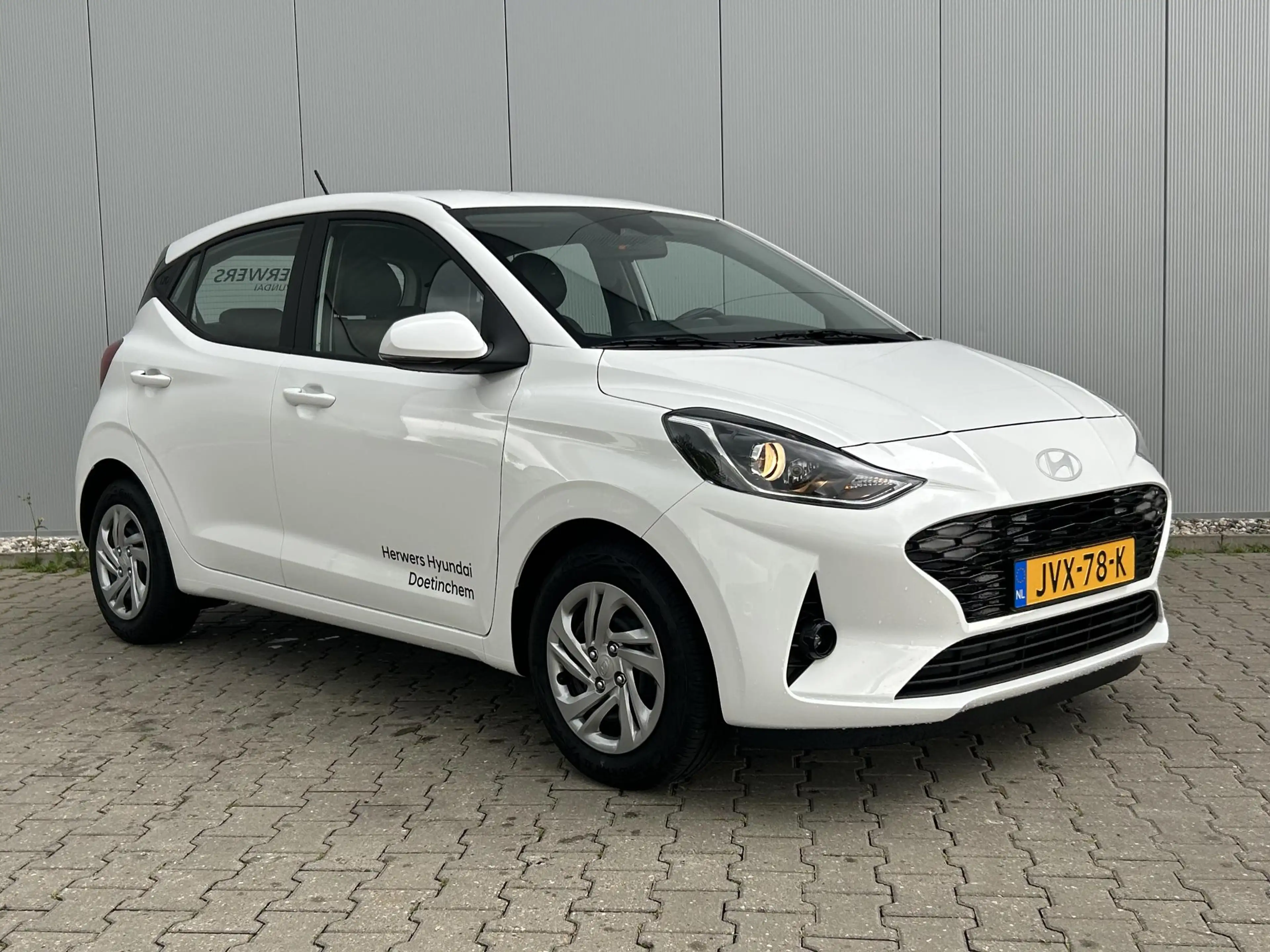 Hyundai i10 1.0 Premium / Navigatie / Cruise Control / — photo 16
