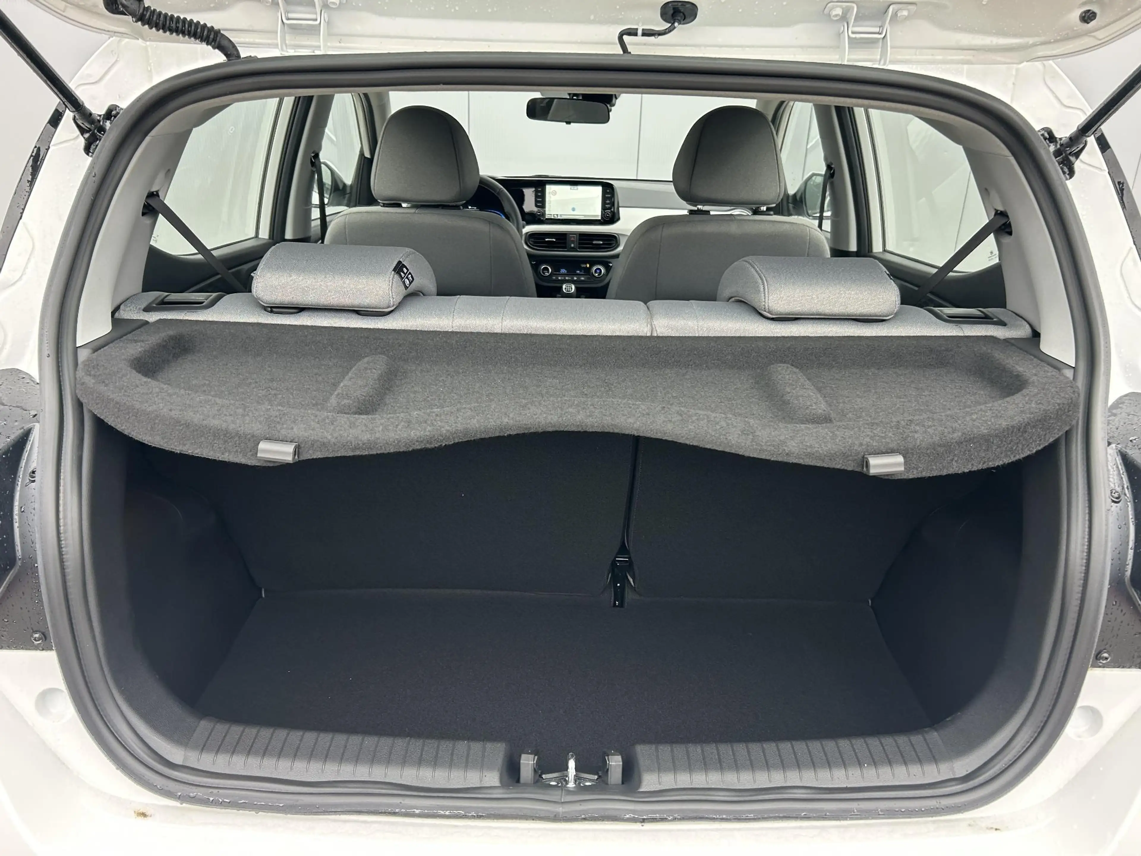 Hyundai i10 1.0 Premium / Navigatie / Cruise Control / — photo 21