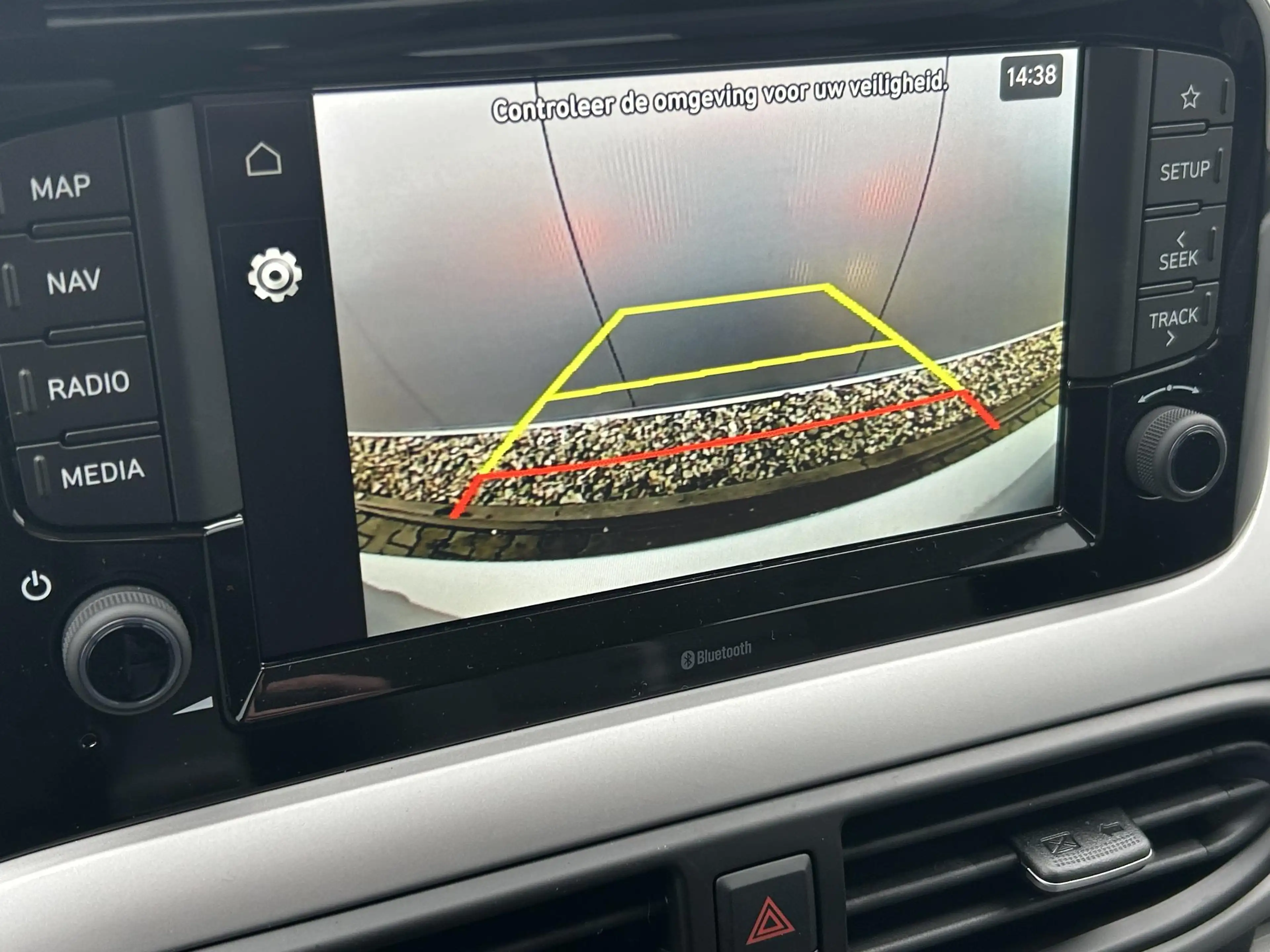 Hyundai i10 1.0 Premium / Navigatie / Cruise Control / — photo 4