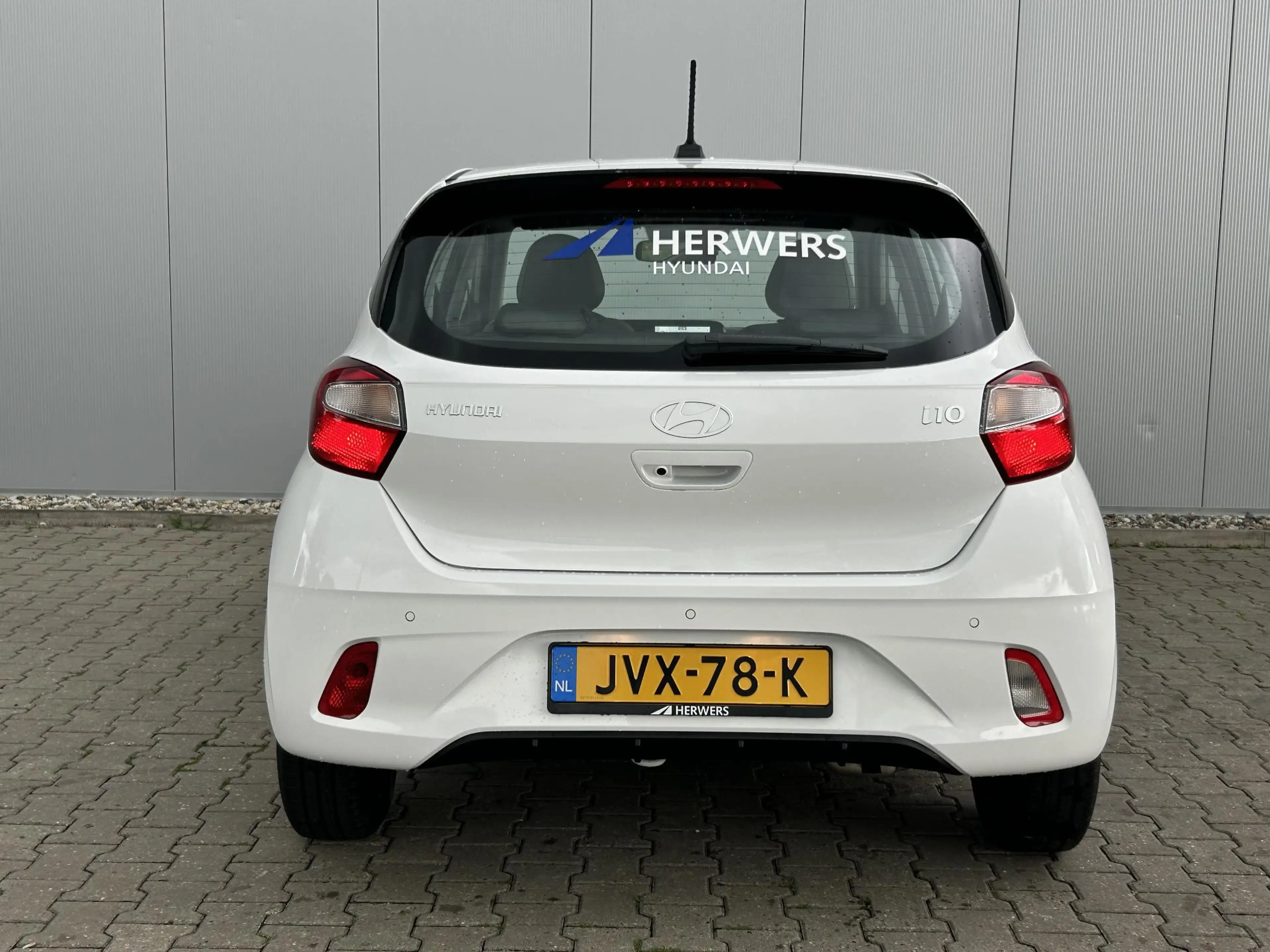 Hyundai i10 1.0 Premium / Navigatie / Cruise Control / — photo 29