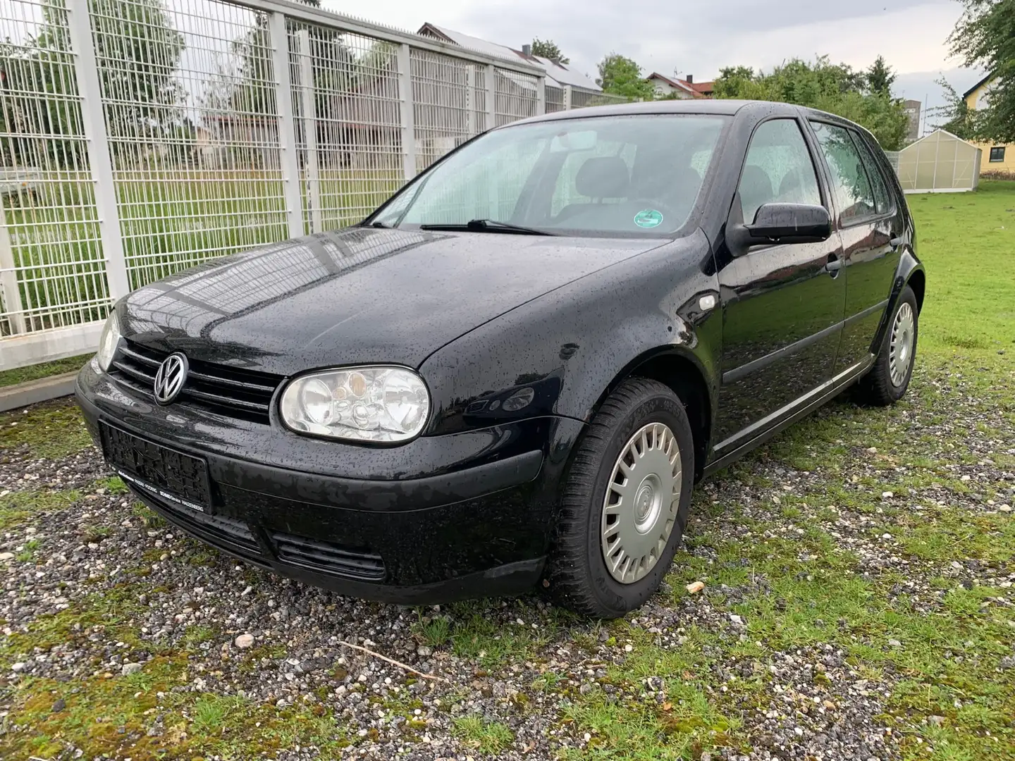 Volkswagen Golf 1.4 Negro - 2