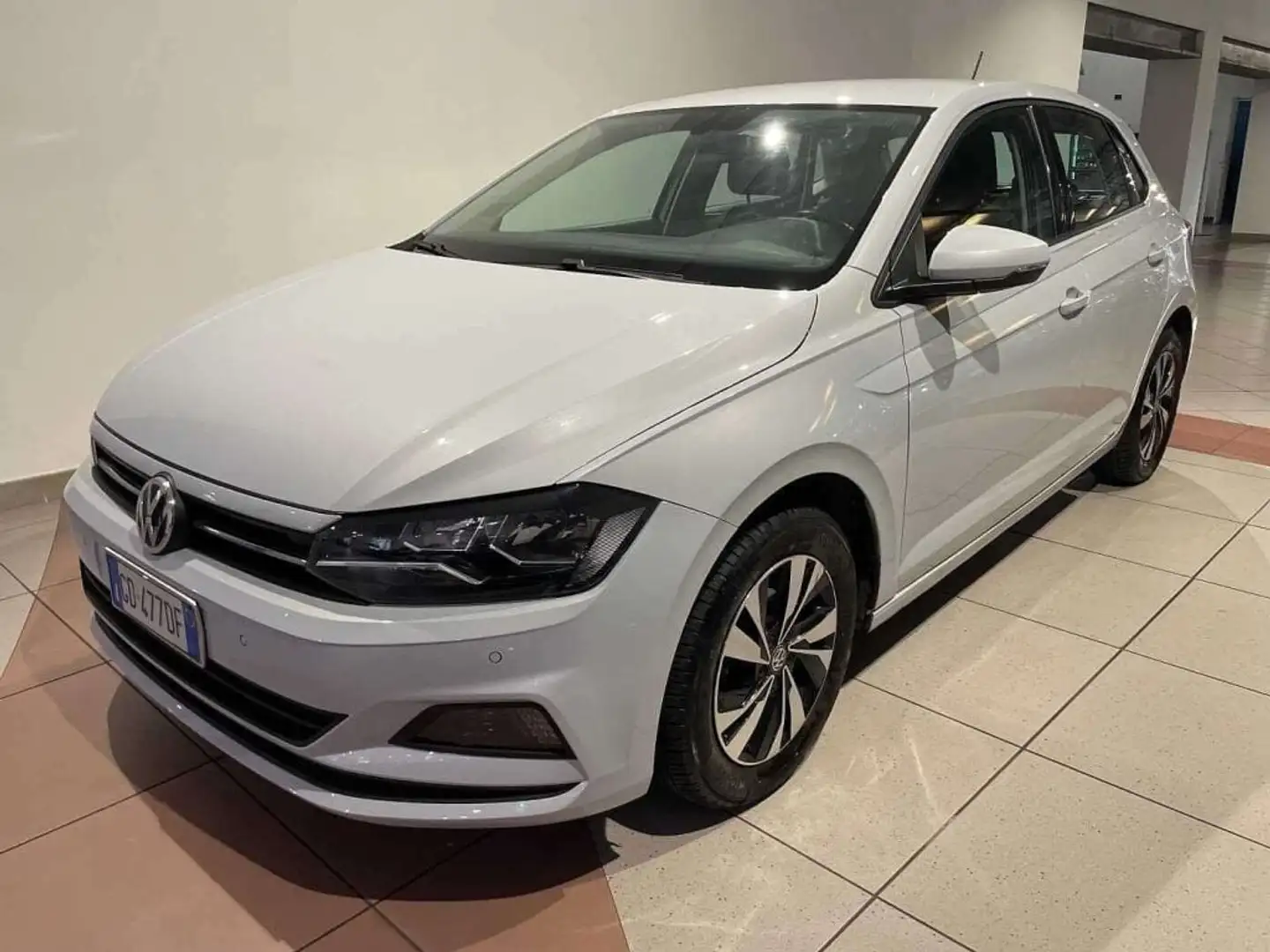 Volkswagen Polo 6ª serie 1.0 MPI 75 CV 5p. Comfortline BlueMotio Argento - 1