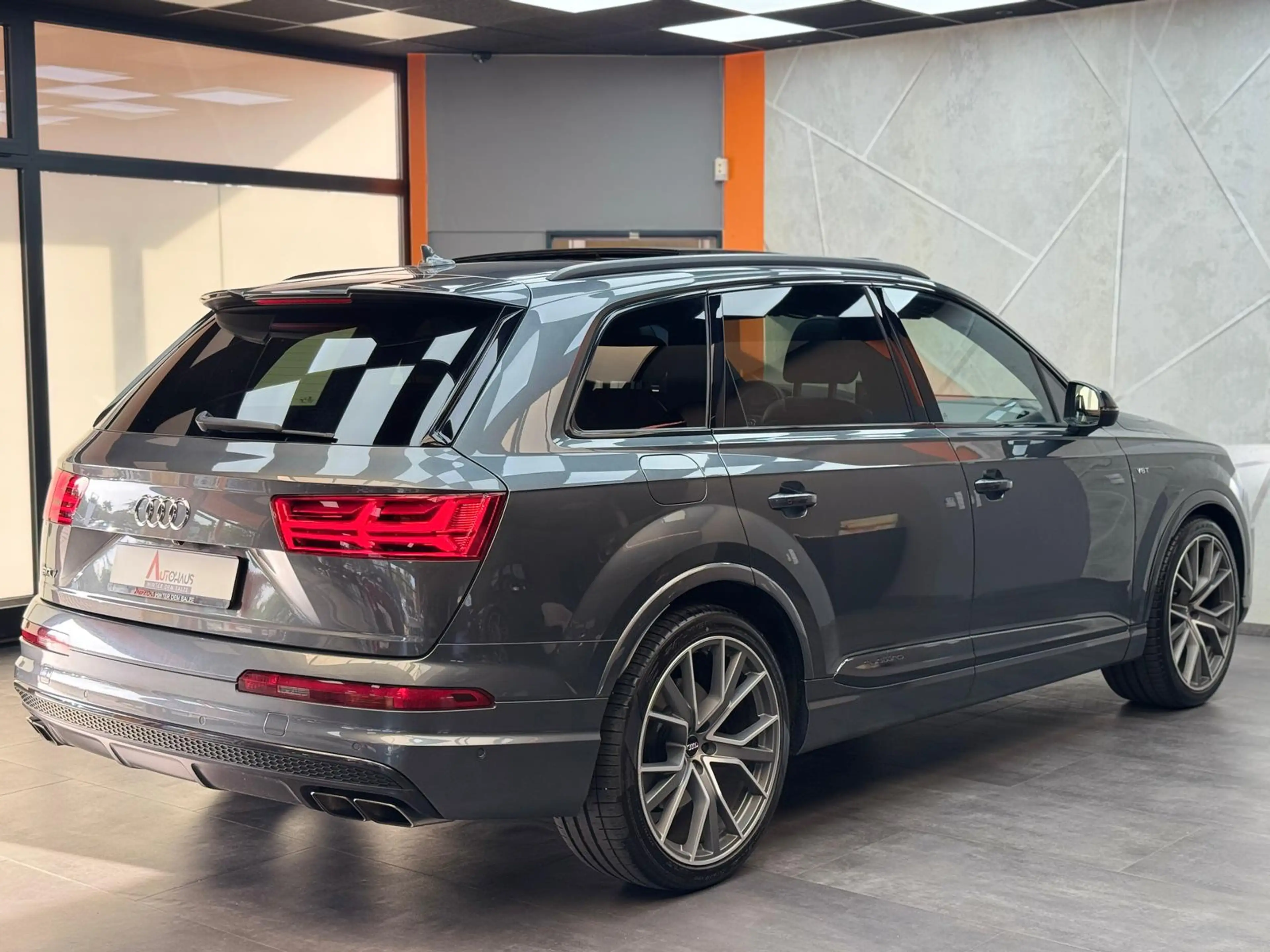 Audi SQ7 4.0 TDI quattro |KAM|PANO|ACC|BOSE|MATRIX| — photo 8