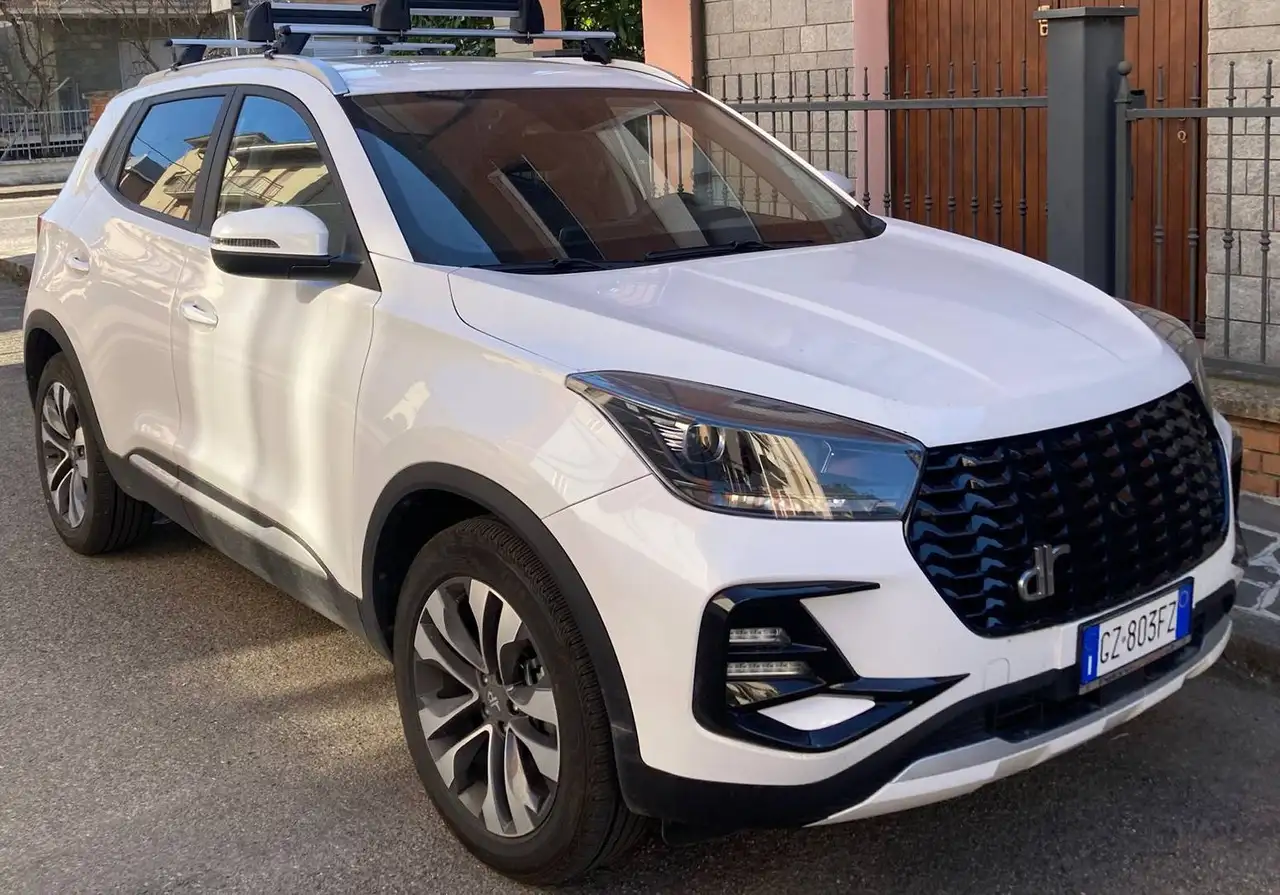 DR Automobiles DR5.0 2025
