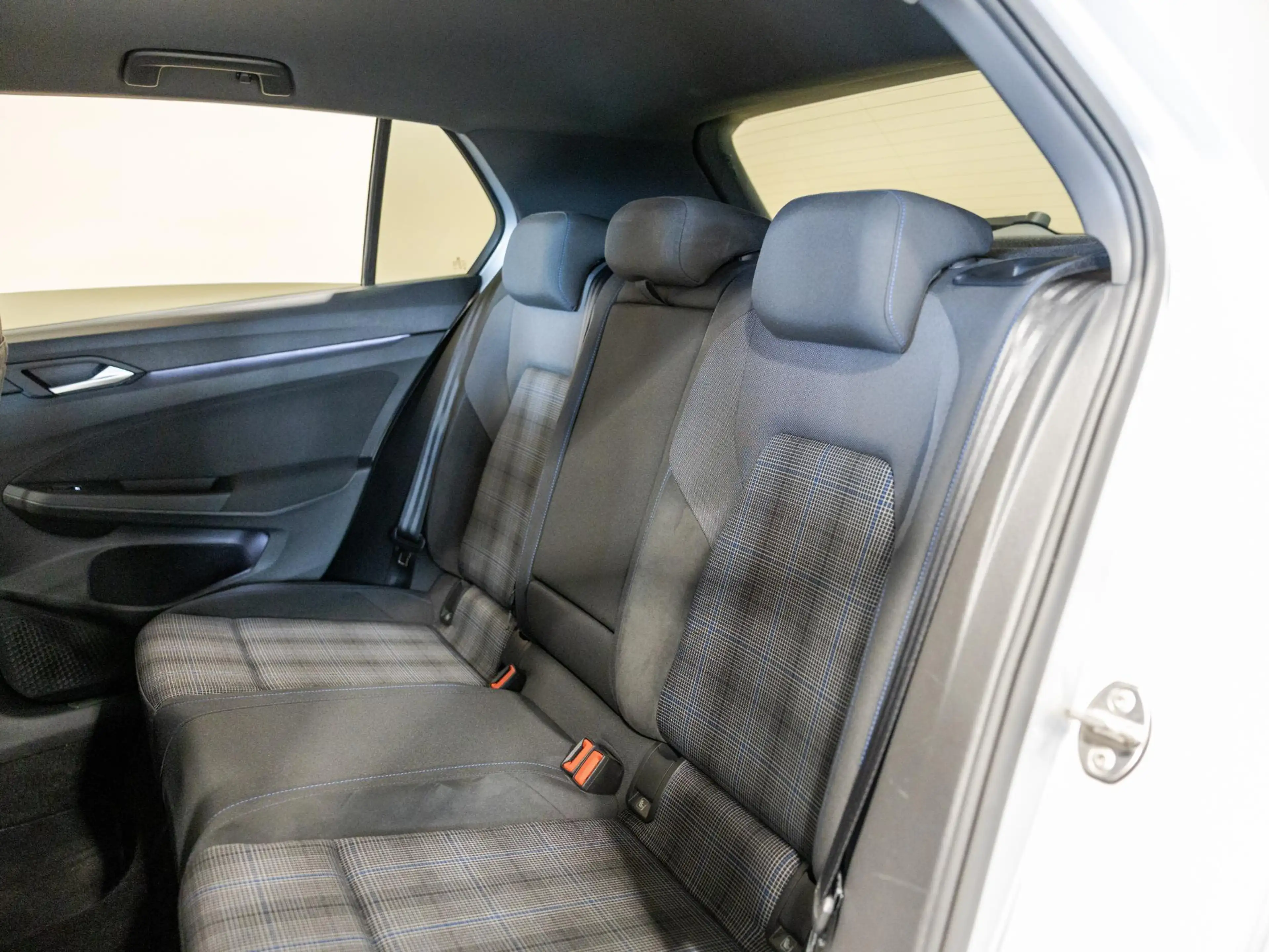 Volkswagen Golf GTE 1.4 eHybrid SOH 90% / 245pk / NAP / Apple CarPlay — photo 7