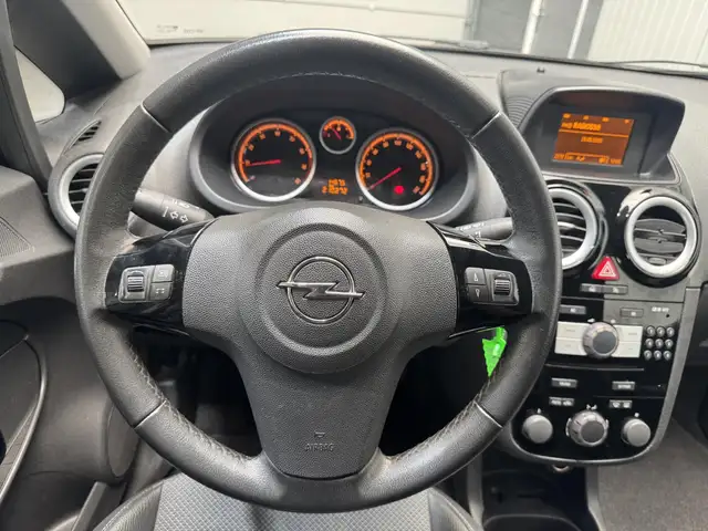 Opel Corsa view 13