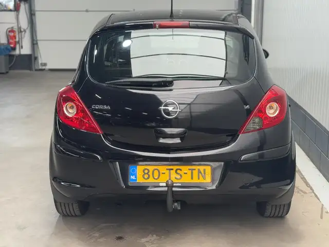 Opel Corsa view 6