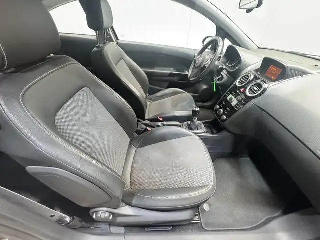 Opel Corsa view 11