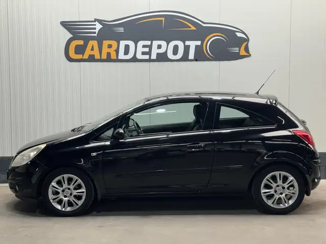 Opel Corsa view 8