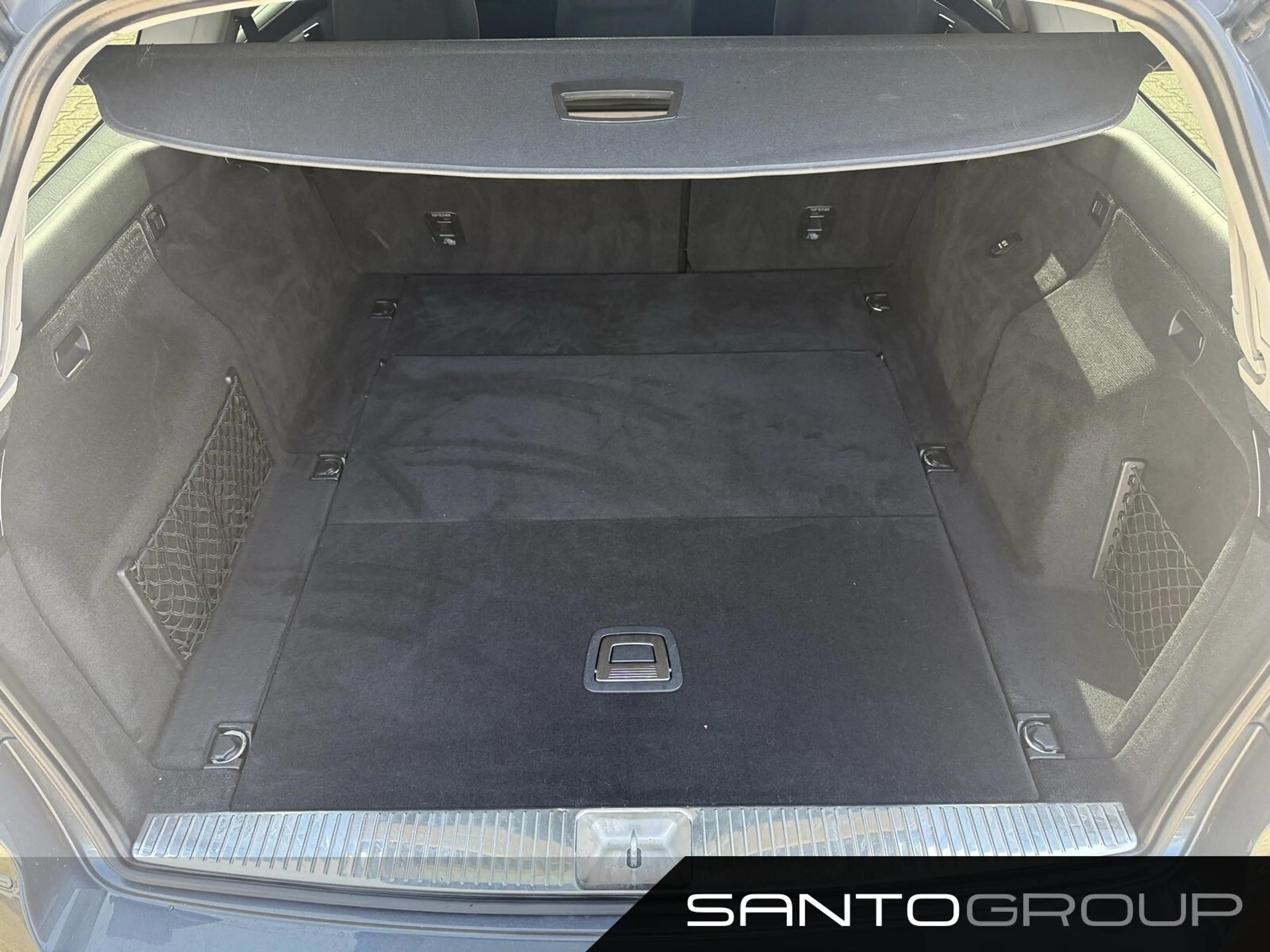 Mercedes-Benz E 250 E 250 BlueEFFICIENCY T-Modell Avantgarde/Klima — photo 6