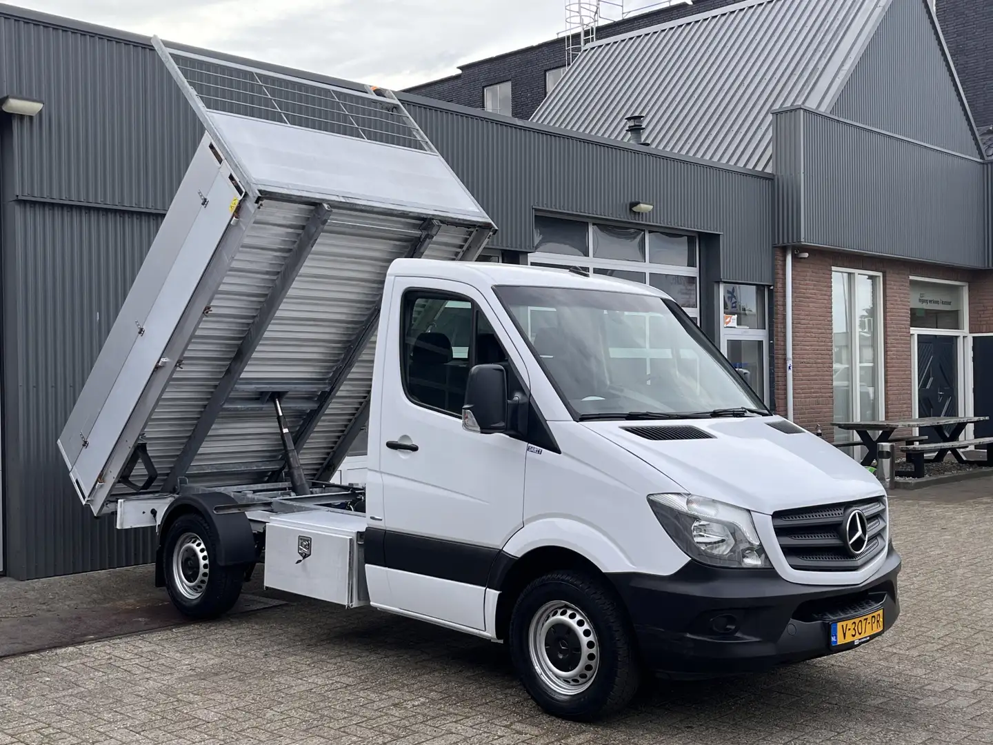 Mercedes-Benz Sprinter 211 2.2 CDI Kipper Airco Trekhaak 3 persoons Open Wit - 1