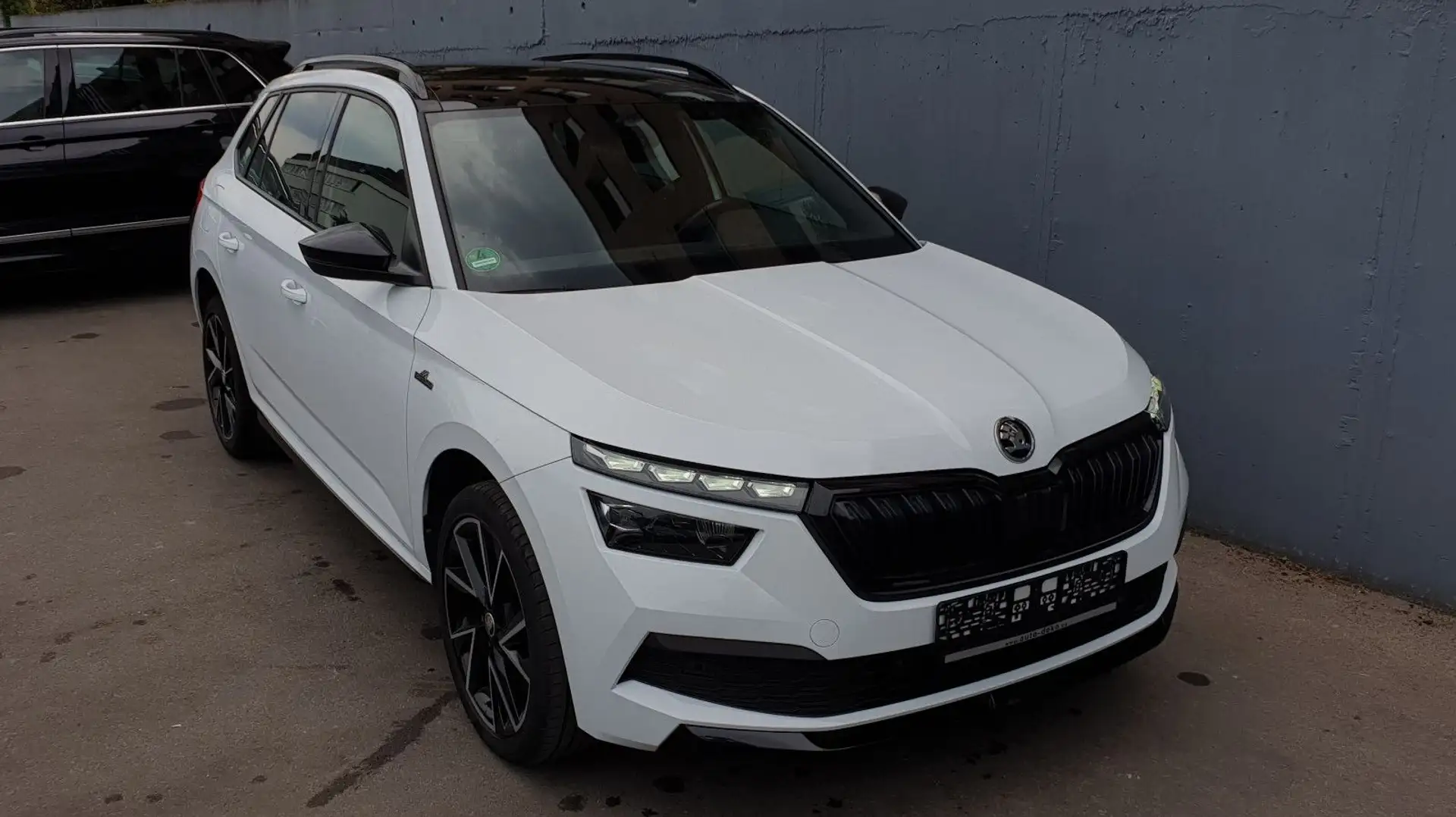 Skoda Kamiq 1.0 TSI DSG MONTE CARLO Panorama/App/18 Weiß - 2