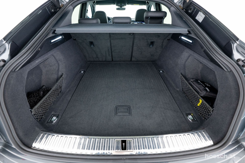Audi Q8 e-tron e-tron SB 50 quattro 2xS-LINE BLACK MATRIX -50% — photo 8