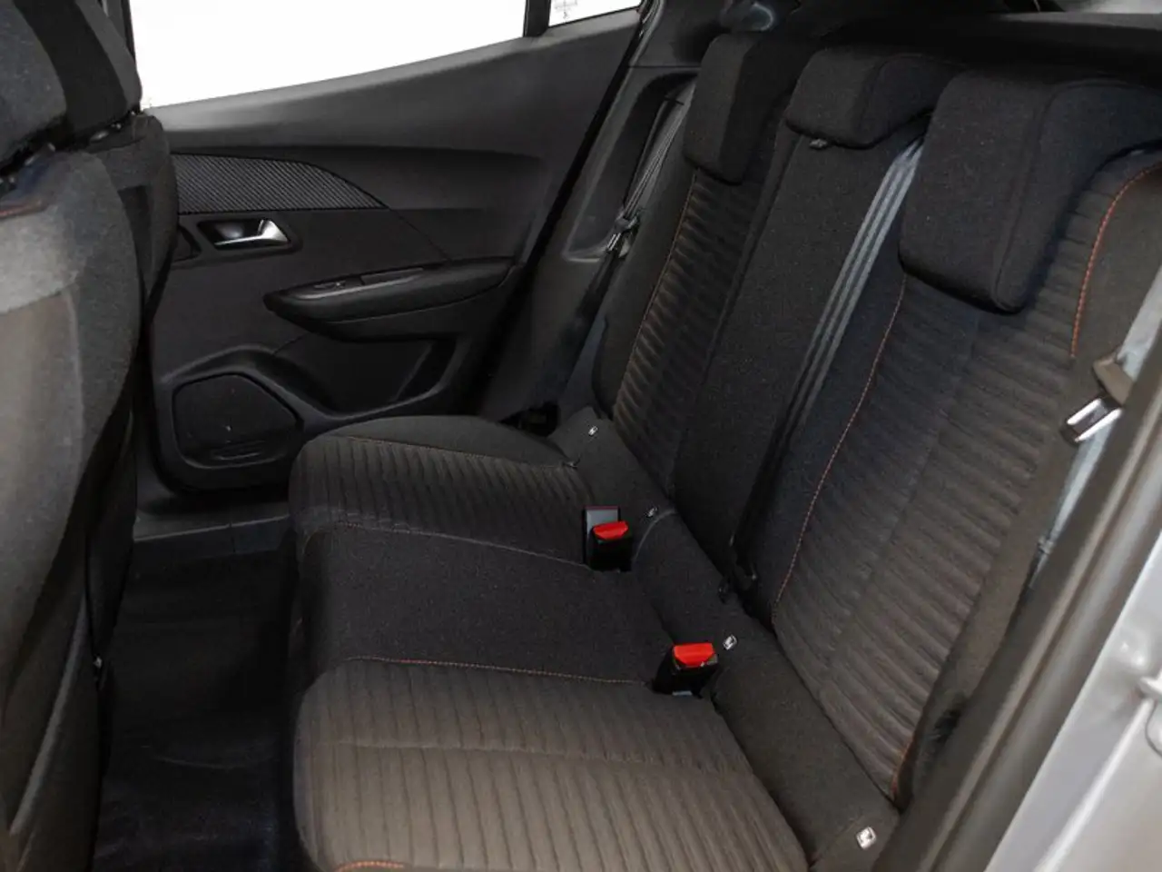 Peugeot 2008 50 kWh Active 8