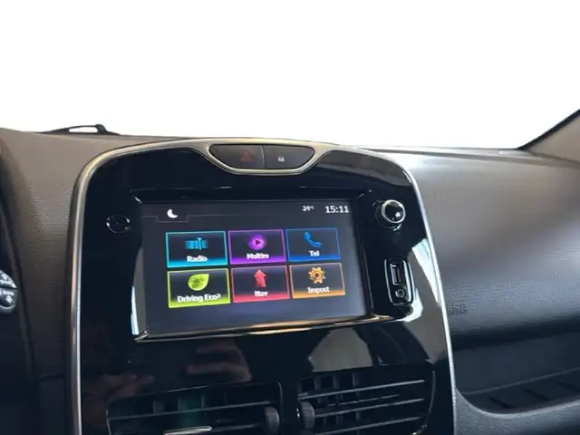 Renault Clio view 11