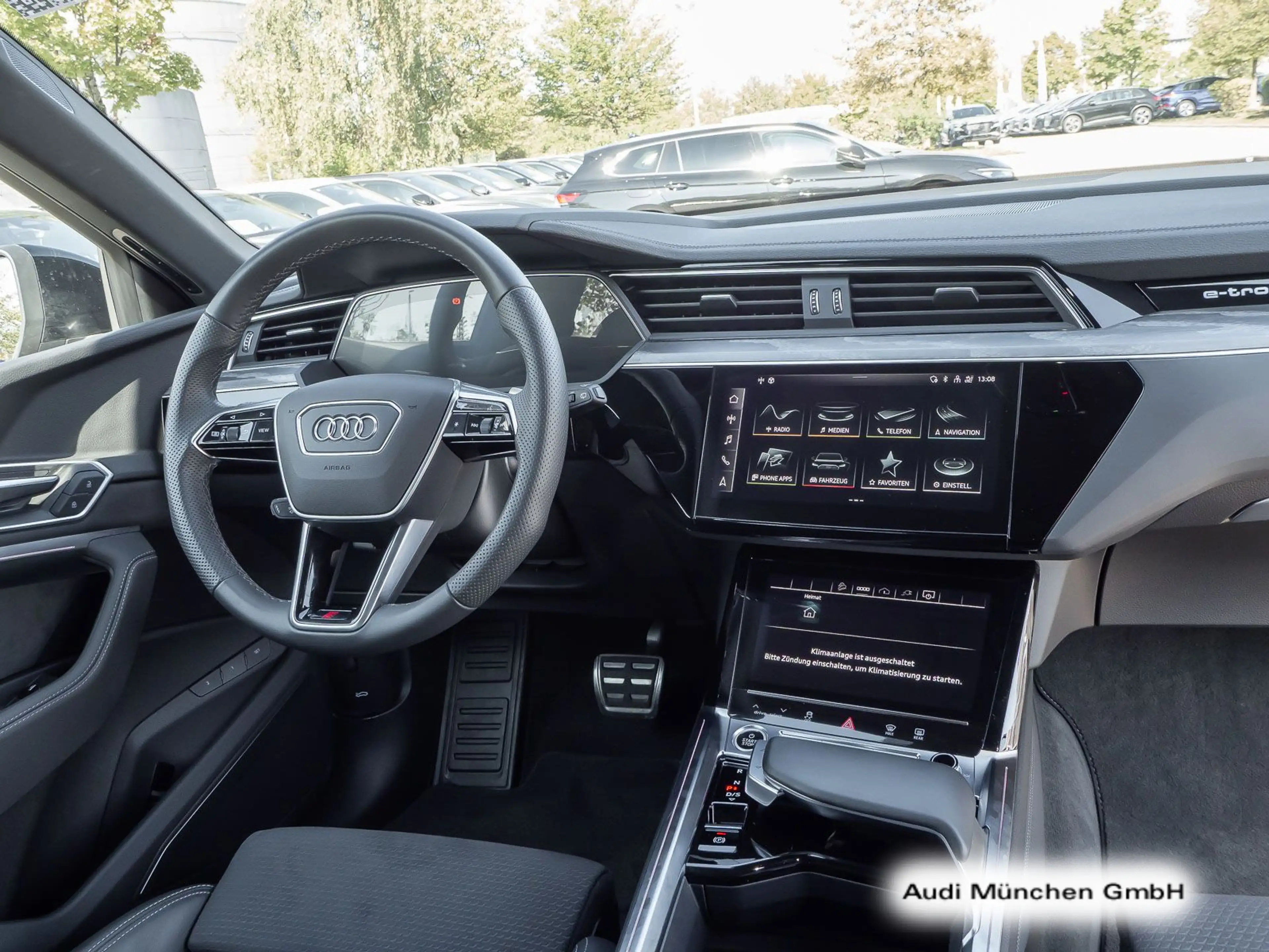 Audi Q8 e-tron 55 qu. 2x S line 21"Zoll/B&O/Kameras — photo 13