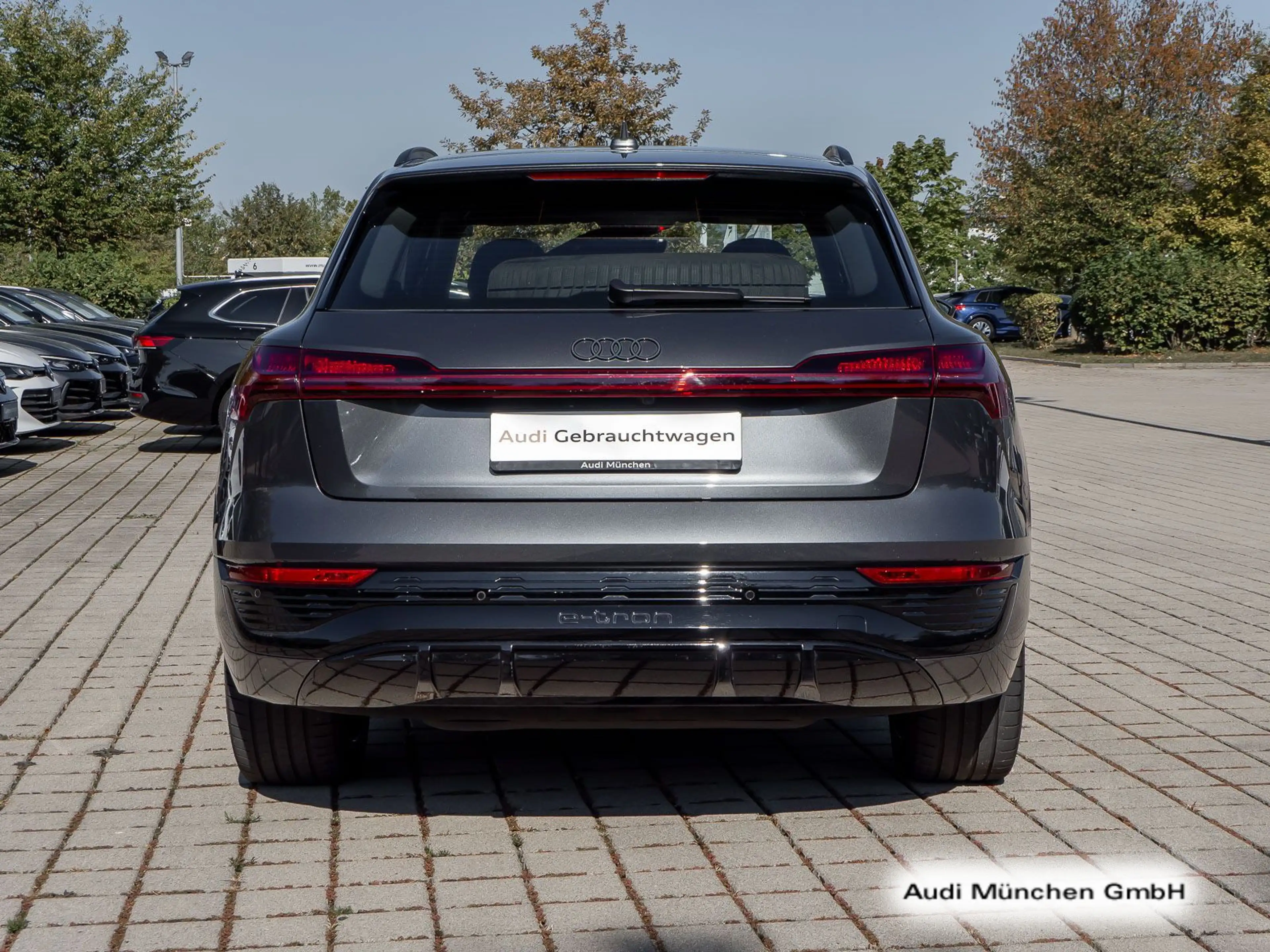 Audi Q8 e-tron 55 qu. 2x S line 21"Zoll/B&O/Kameras — photo 10