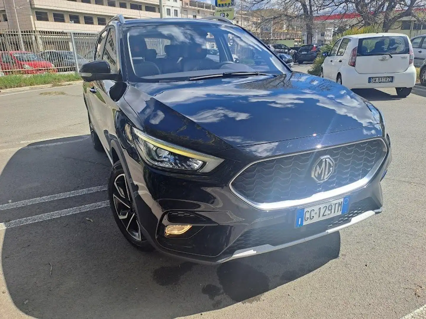 MG ZS ZS 1.0 Luxury Nero - 1