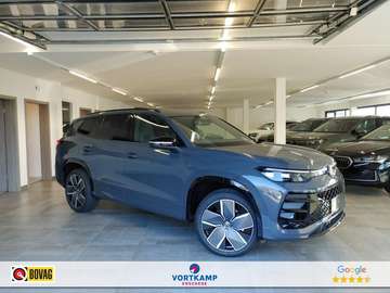 1.5 TSI E-HYBRID R-LINE PANO-DAK/TREKHAAK/CAMERA/C