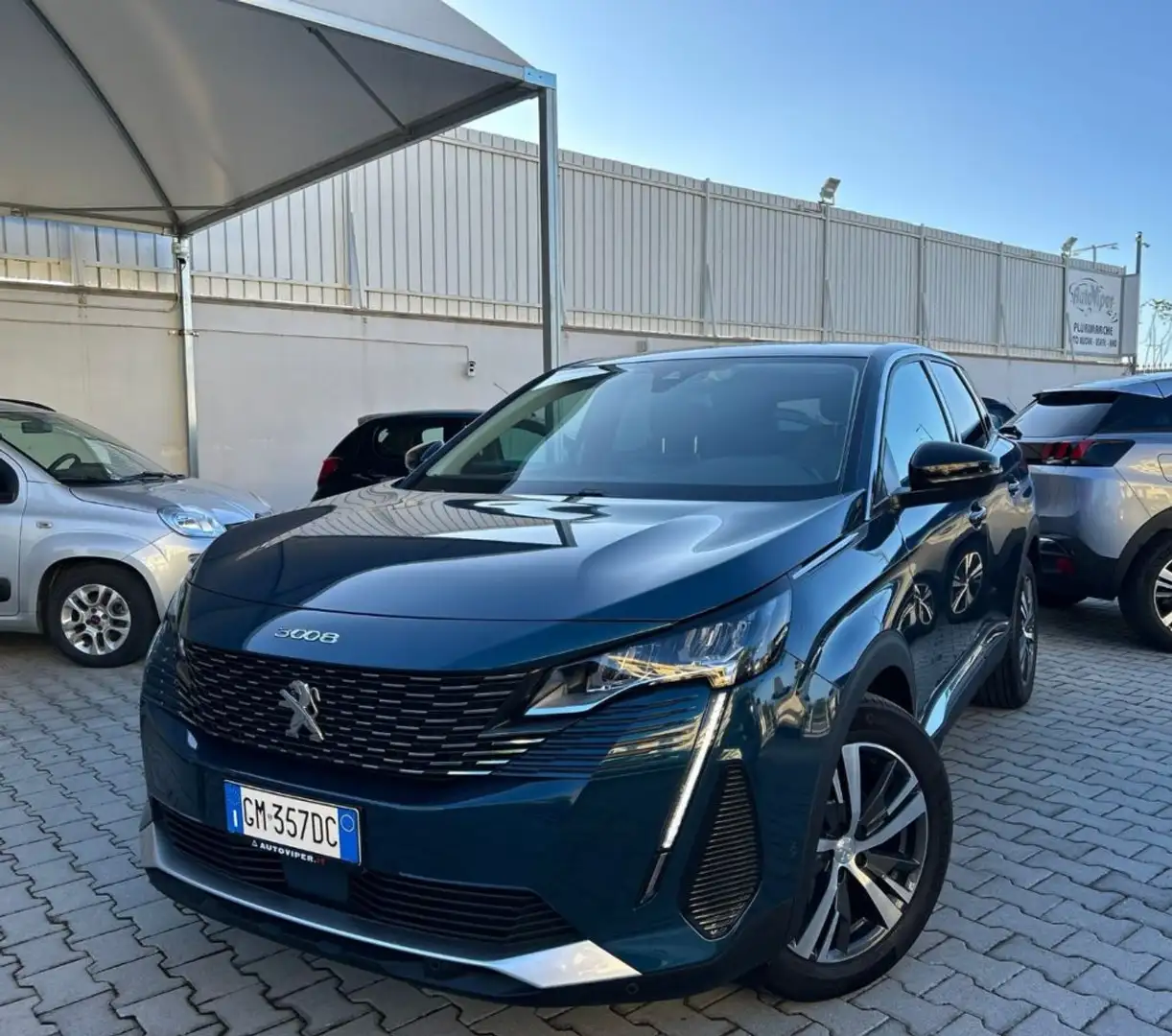 Peugeot 3008 BlueHDi 130  EAT8 Allure Pack TUA DA 293,00 € Blu/Azzurro - 1