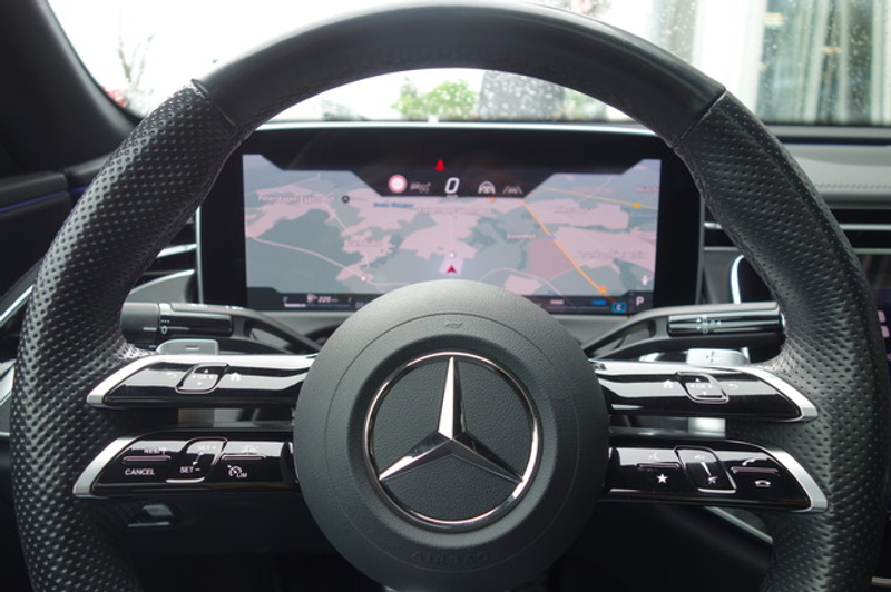 Mercedes-Benz E 450 d 4Mat AMG LINE BURMESTER/PANO/360°/MBUX — photo 11