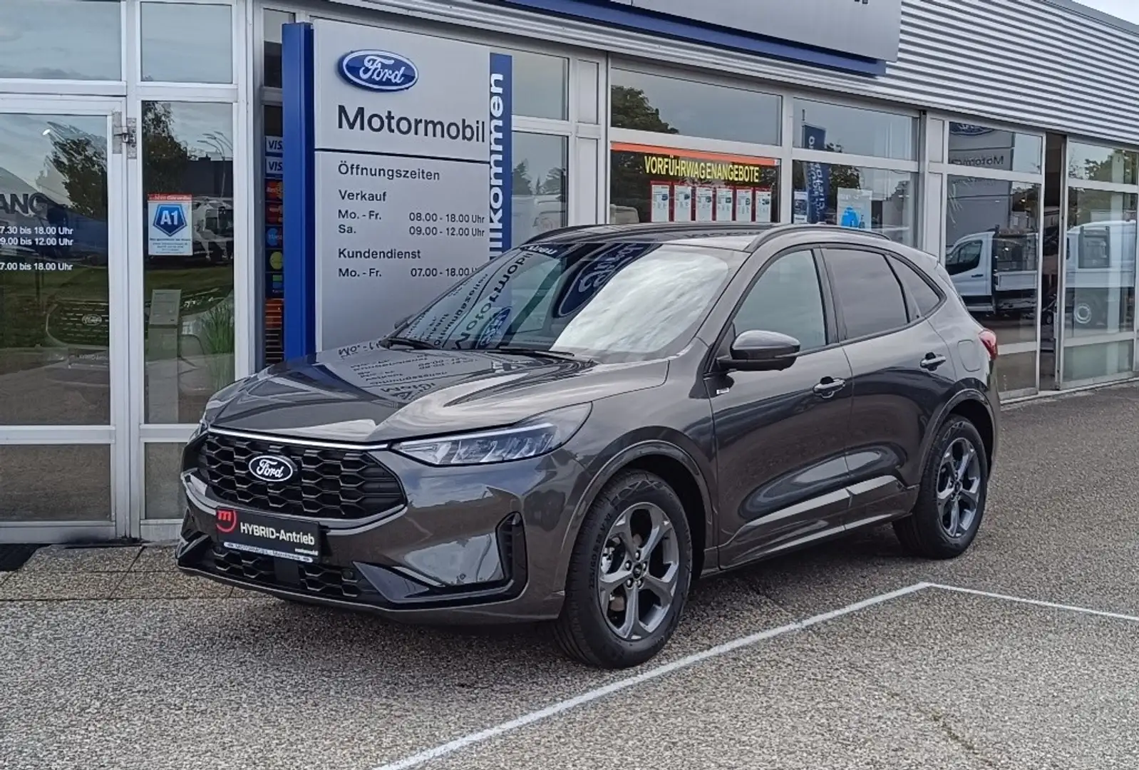 Ford Kuga 2,5 Duratec FHEV ST-Line Aut. Gris - 1